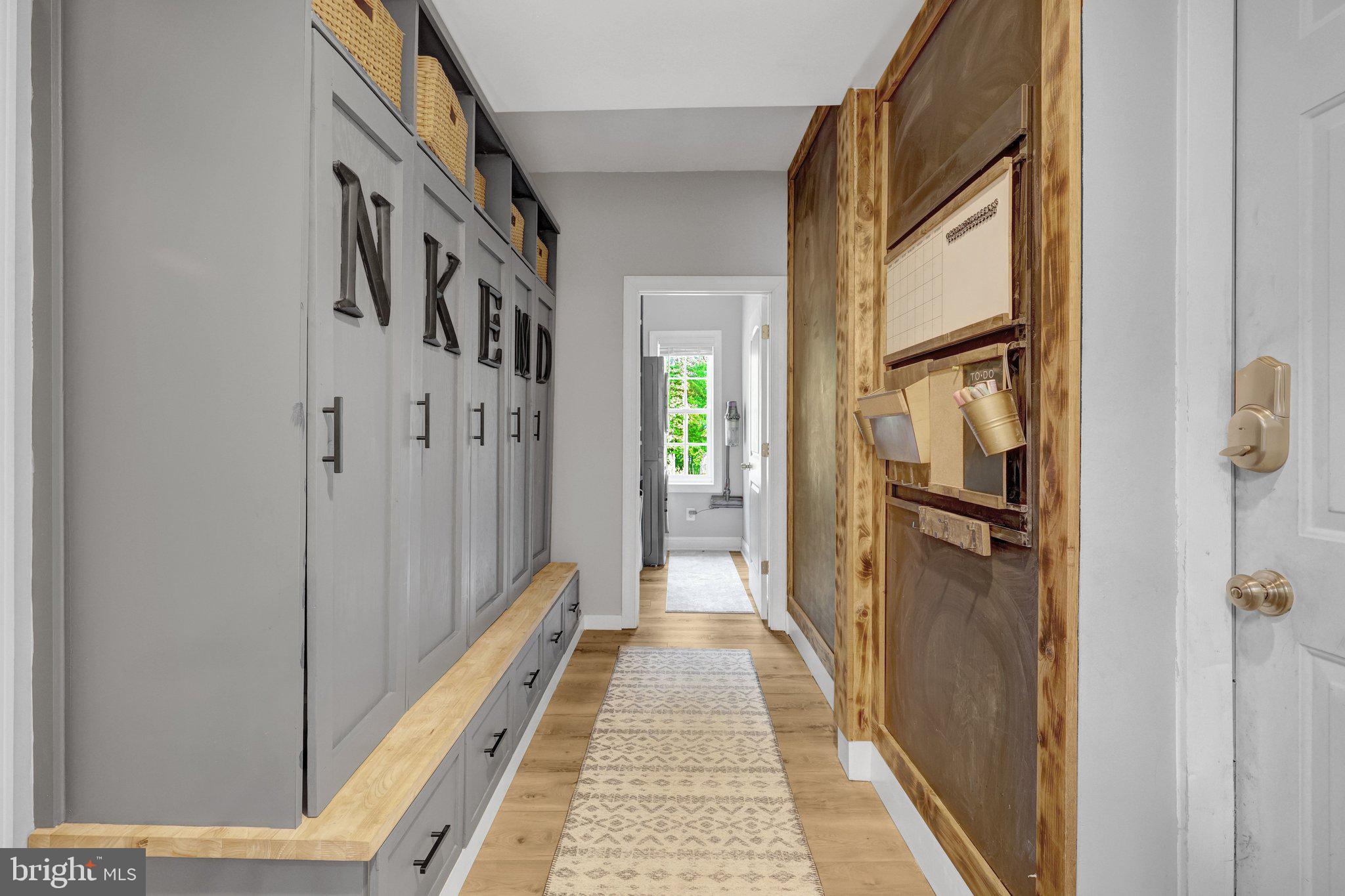 KINGS GRANT - Residential