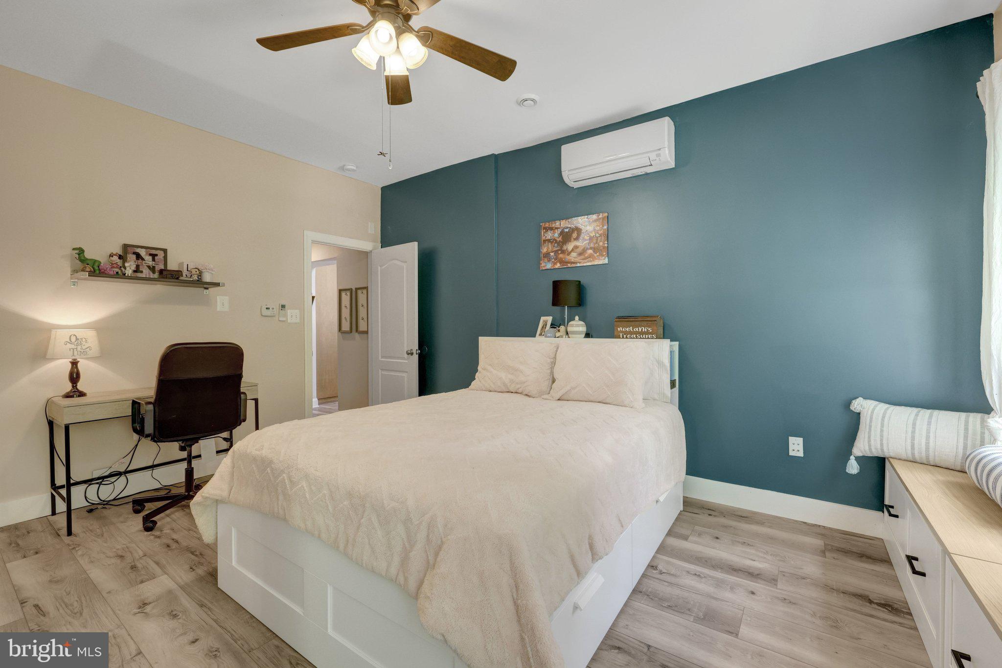 KINGS GRANT - Residential
