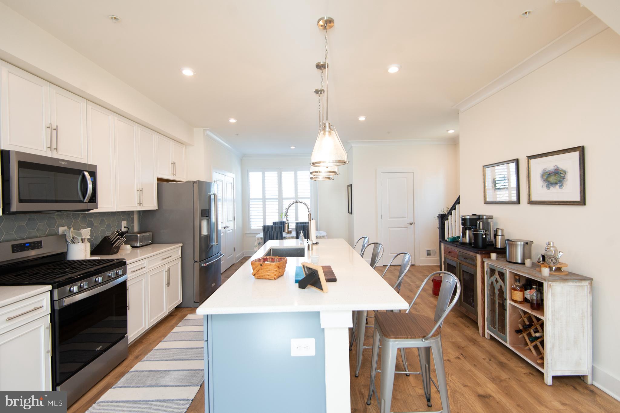 DEEP HARBOR - Residential