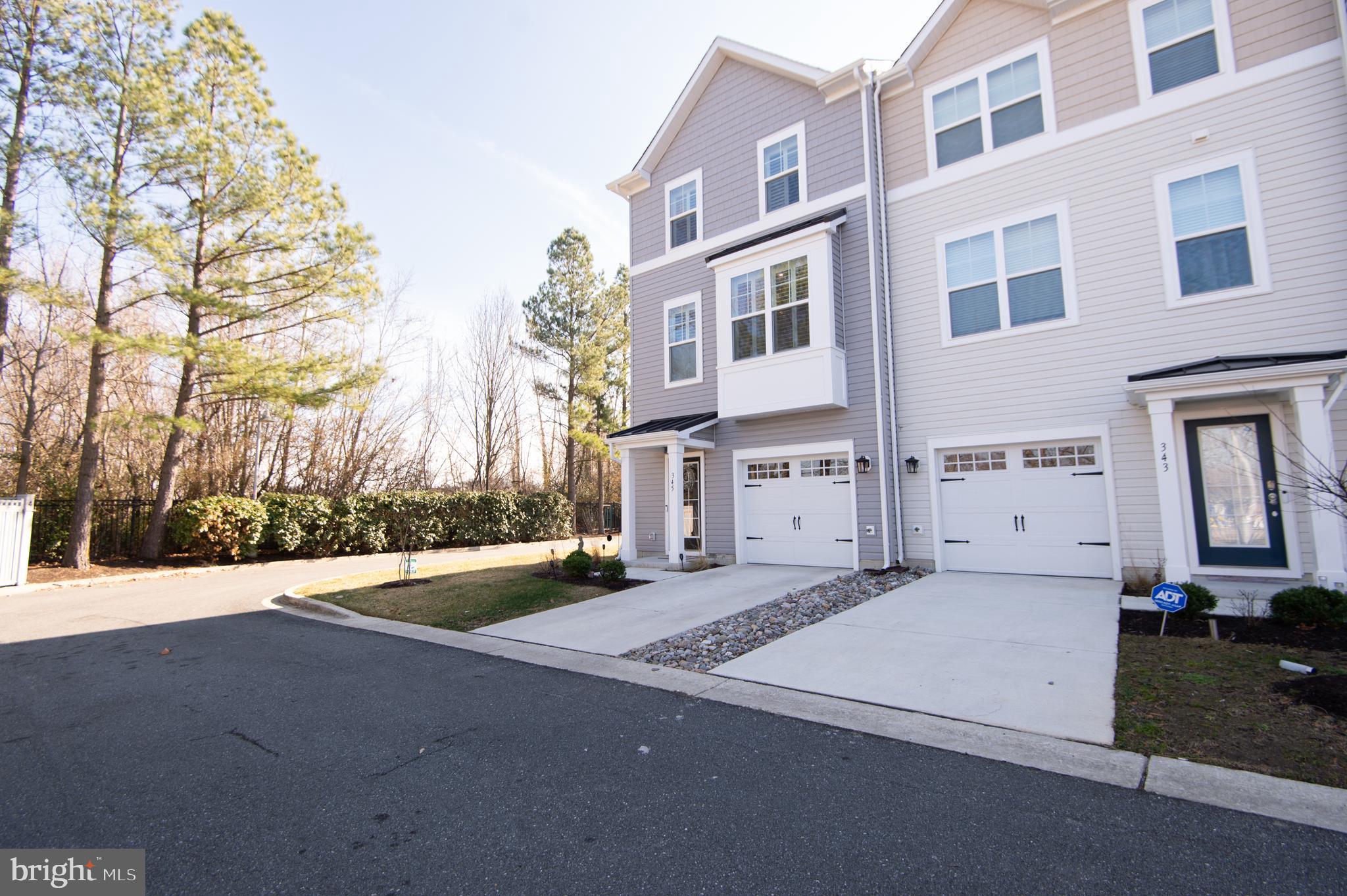 DEEP HARBOR - Residential