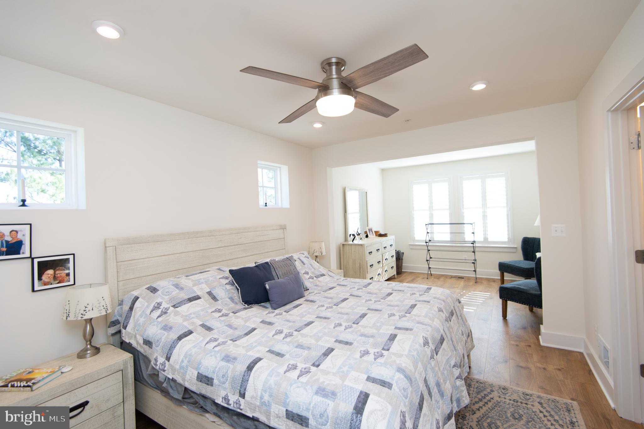 DEEP HARBOR - Residential