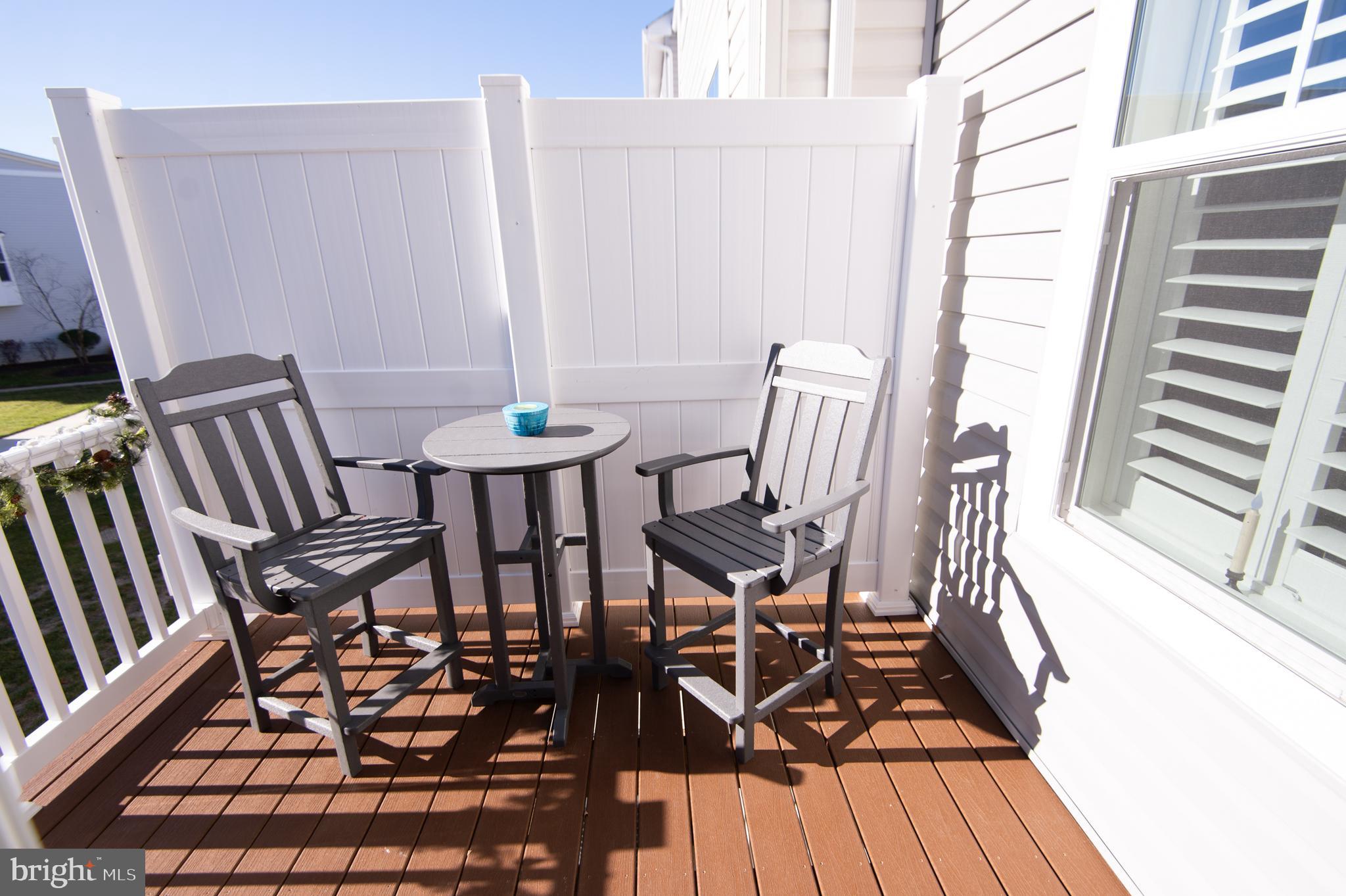 DEEP HARBOR - Residential