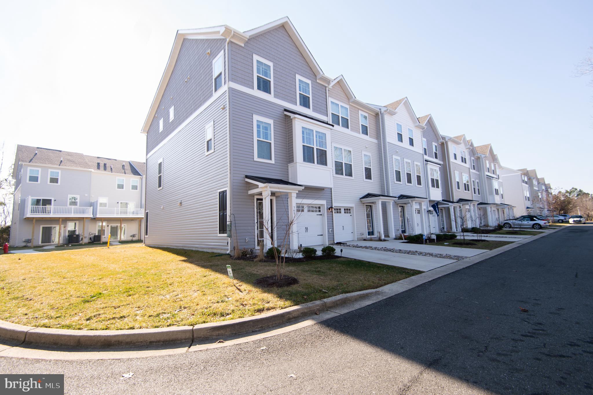 DEEP HARBOR - Residential