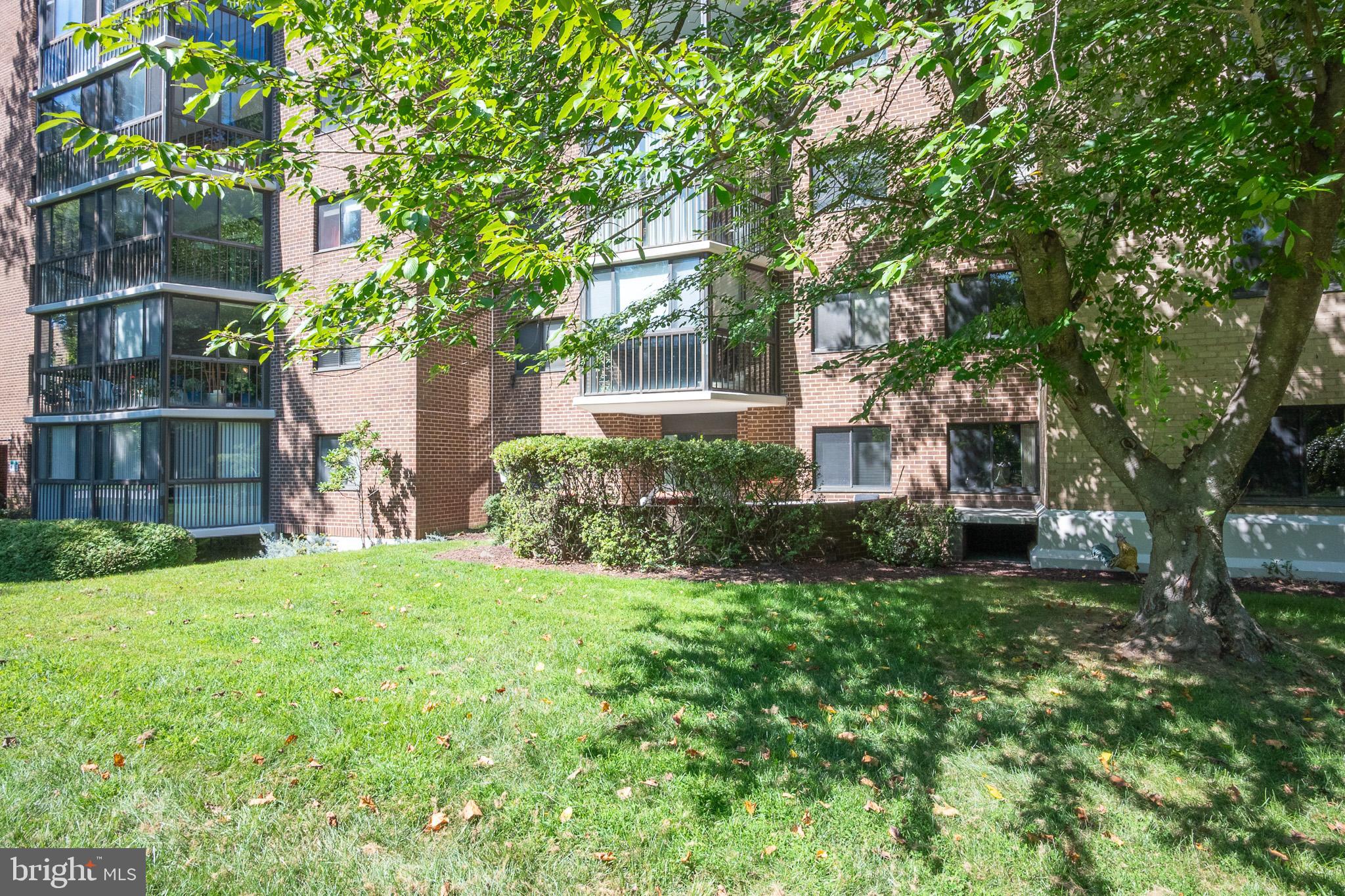 GREENS OF LEISURE WORLD - Residential