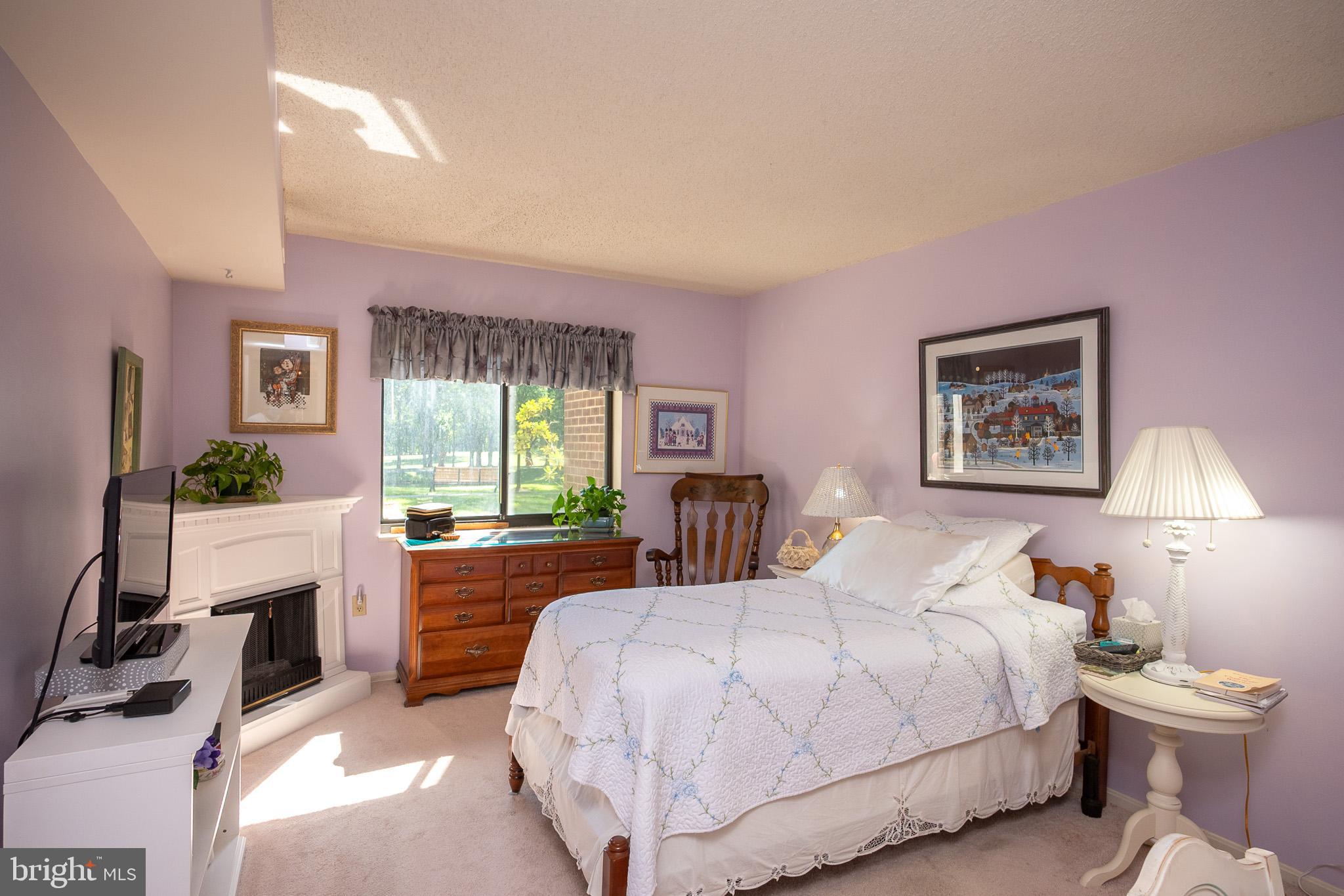 GREENS OF LEISURE WORLD - Residential