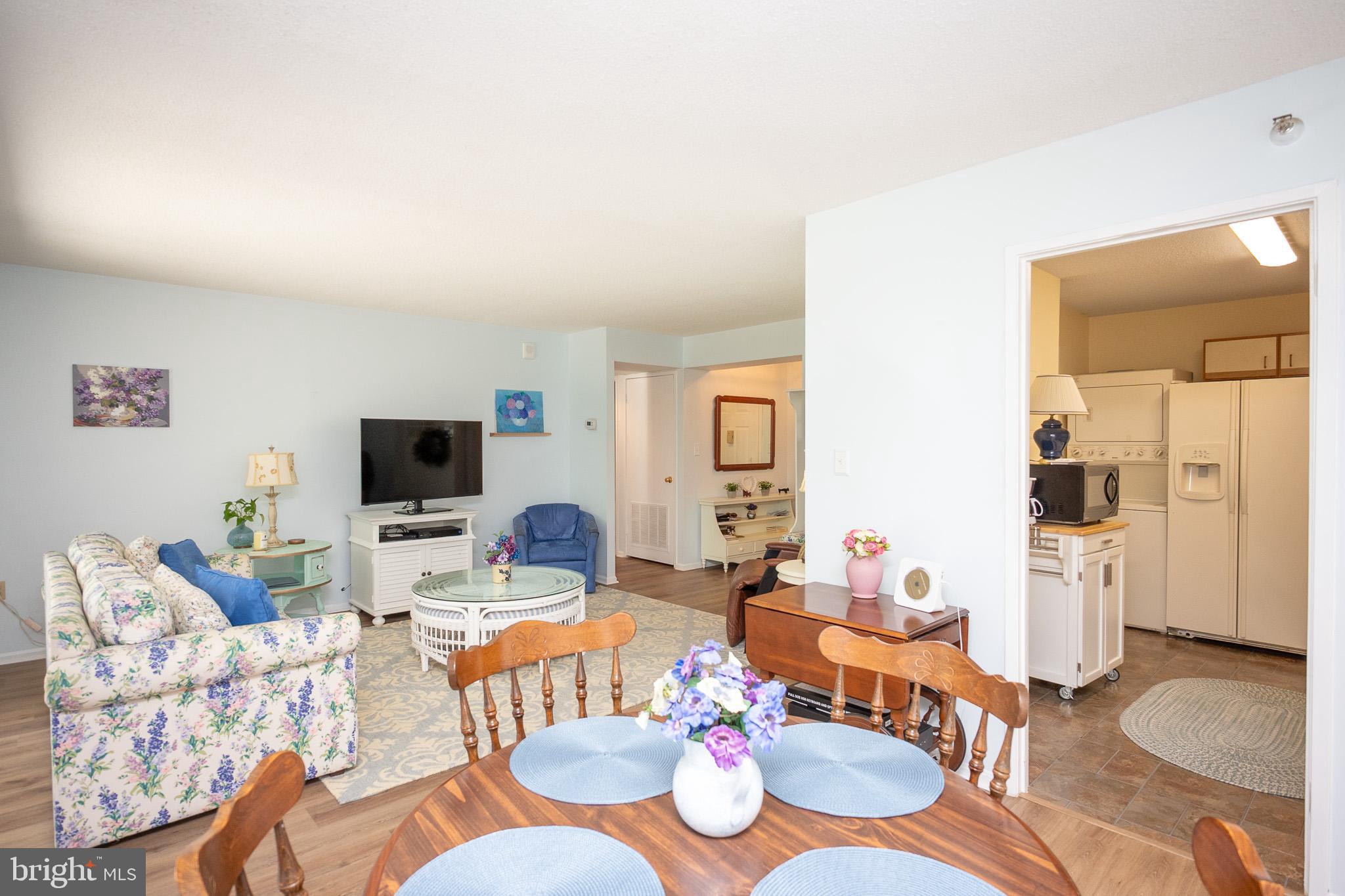 GREENS OF LEISURE WORLD - Residential