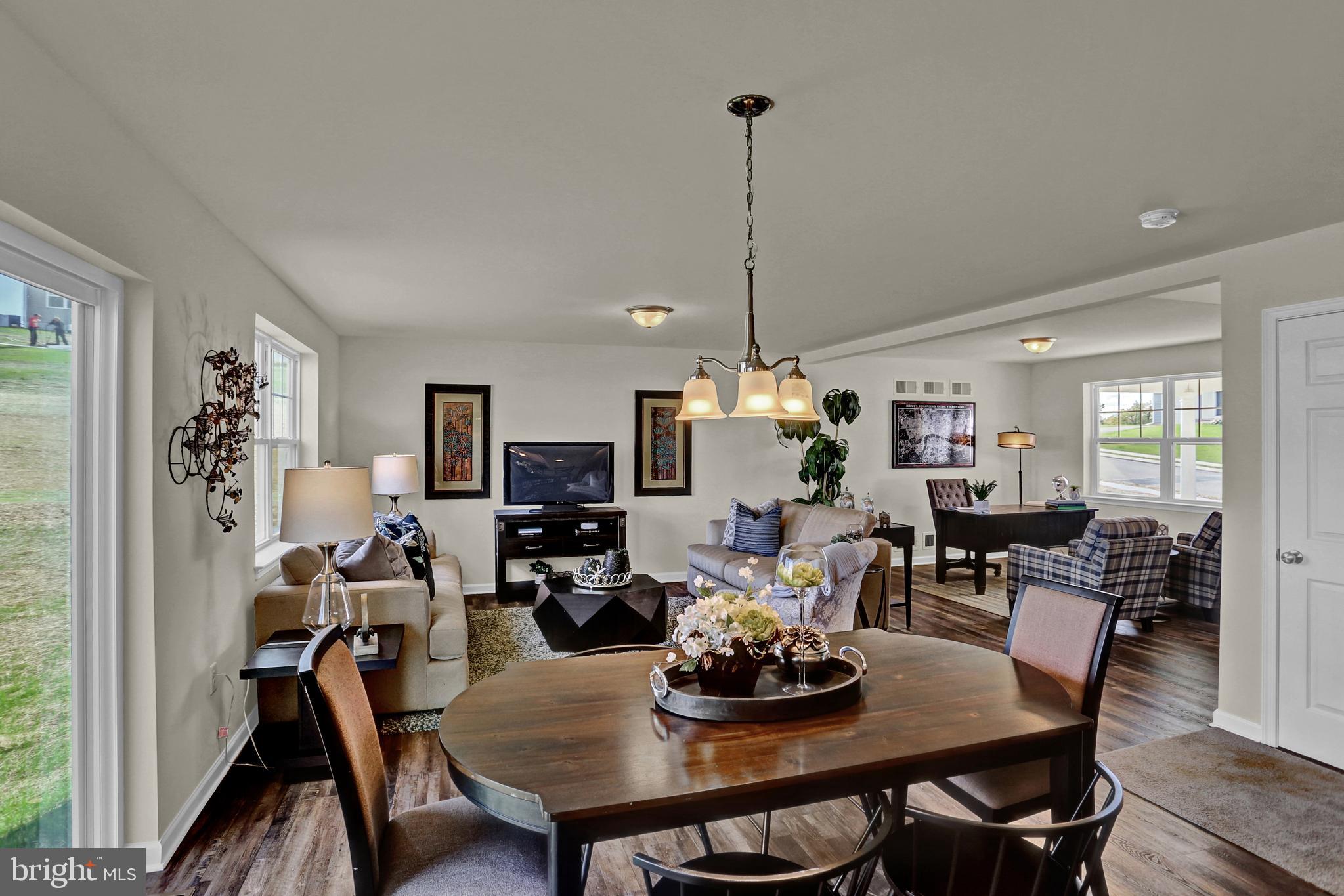 FARM LANE ESTATES - Residential