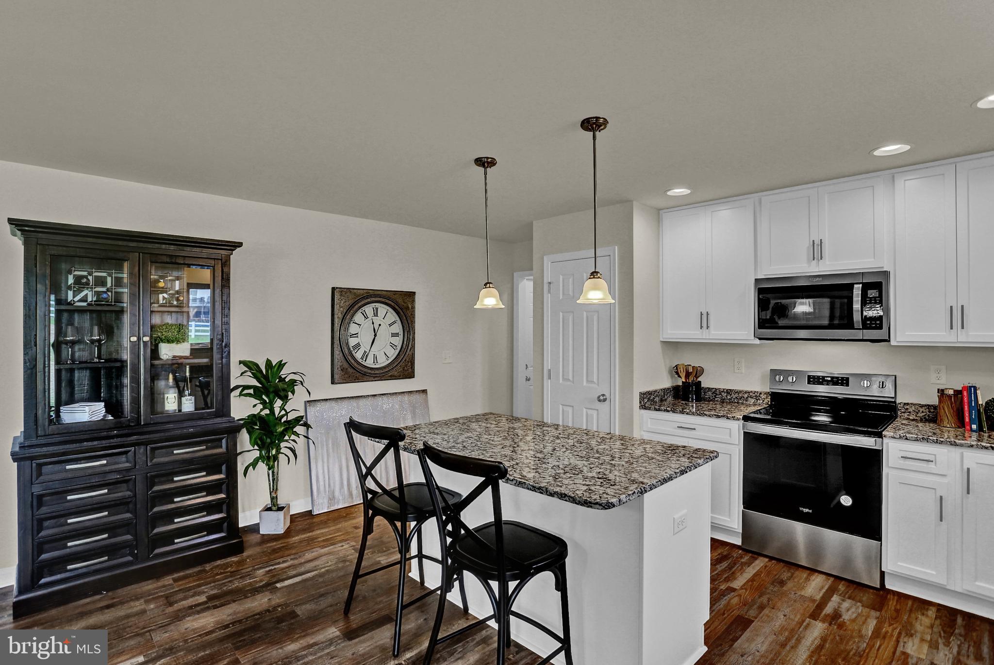 FARM LANE ESTATES - Residential
