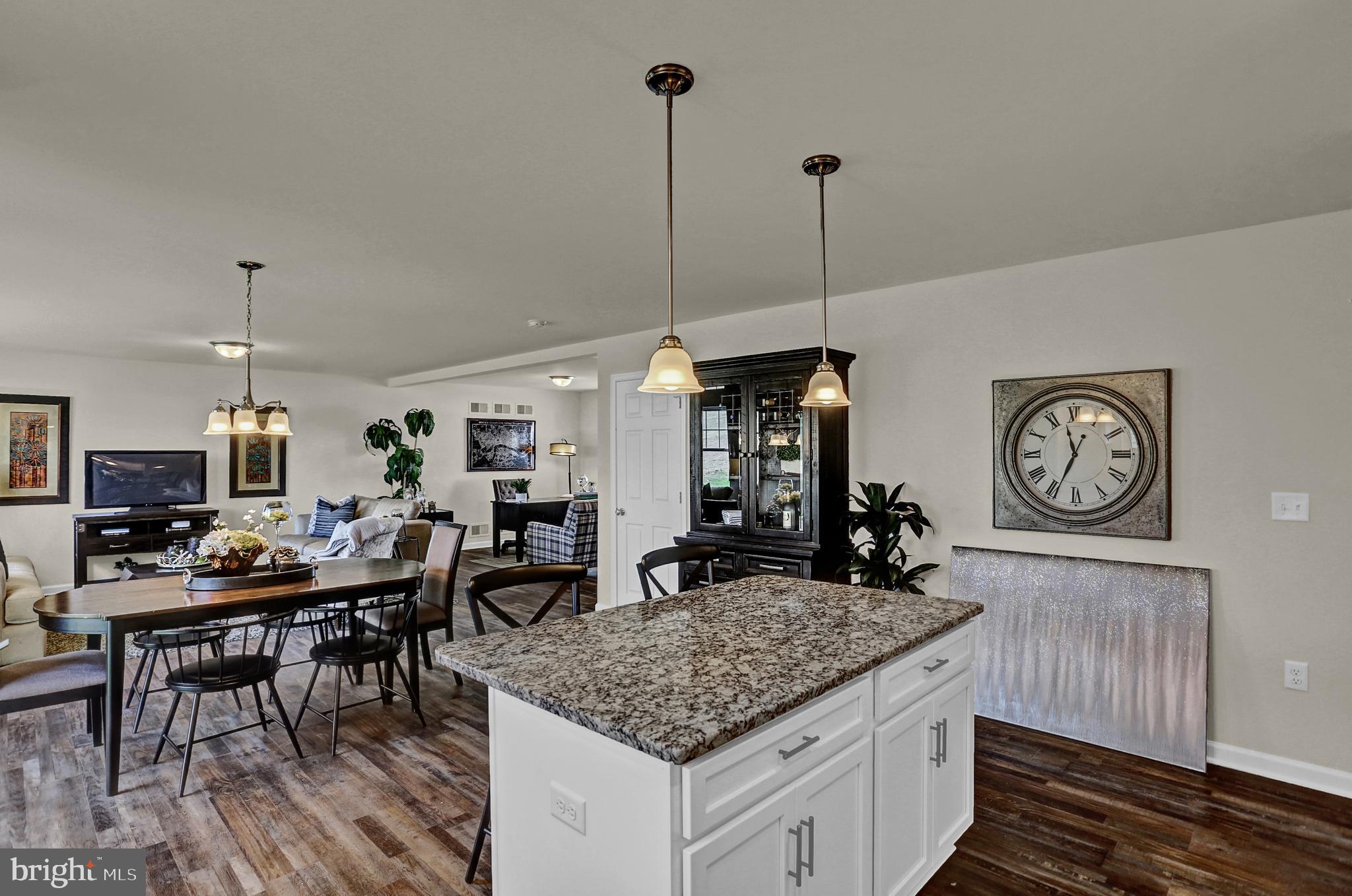 FARM LANE ESTATES - Residential