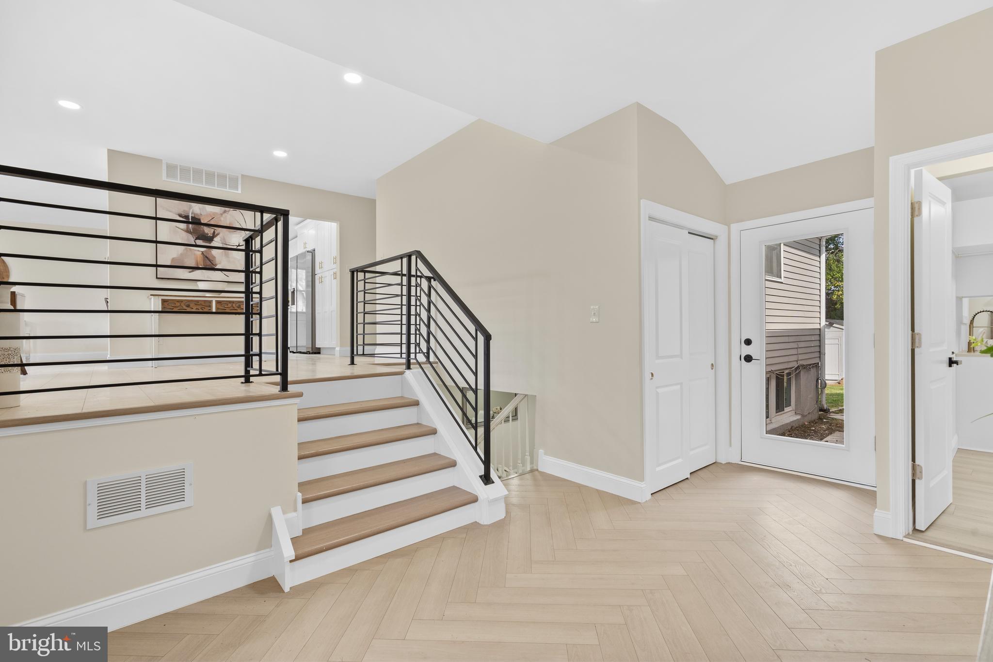 120 CANTERBURY ROAD