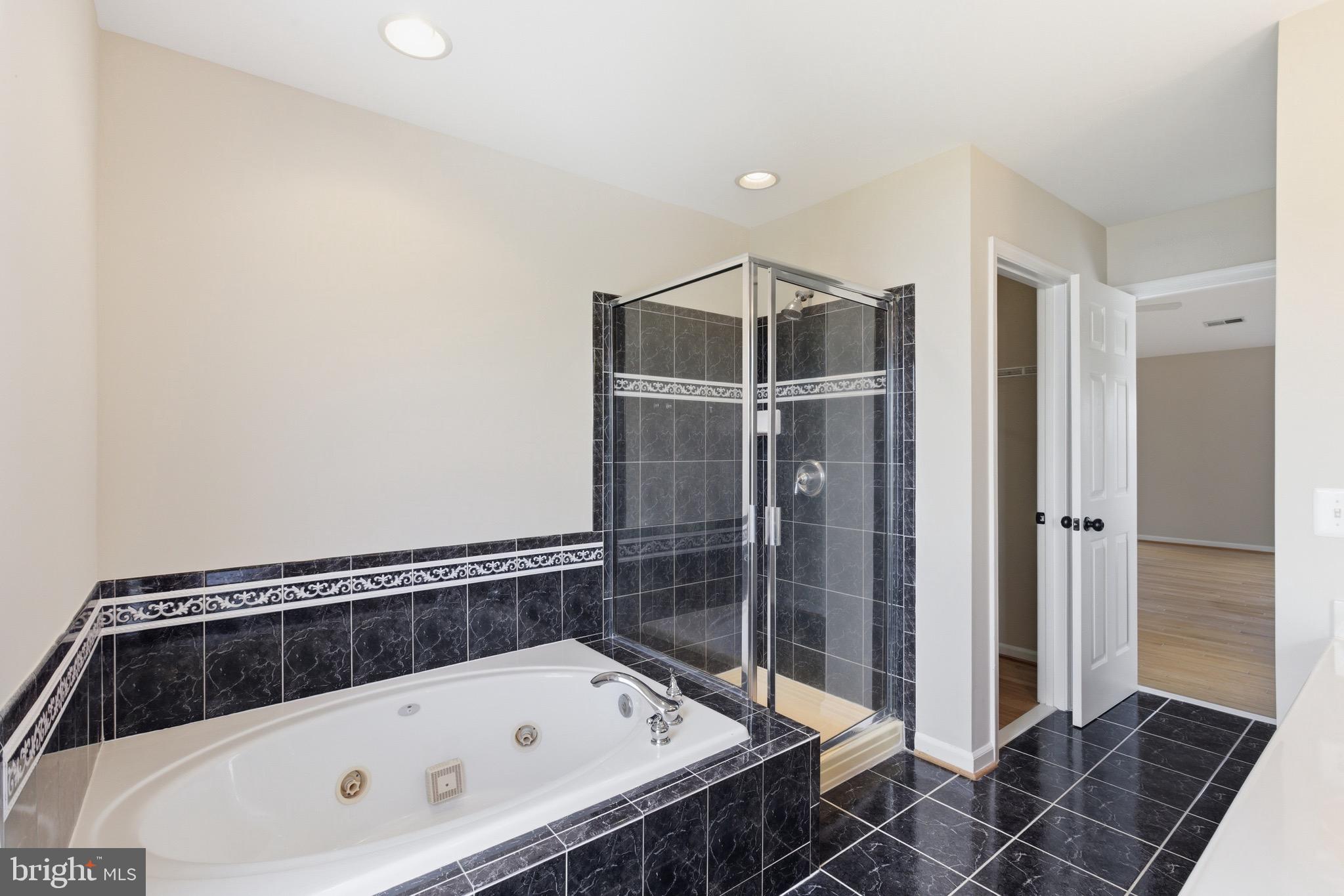 NEWELLS CREEK - Residential