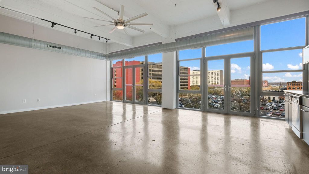 Photo of 444 N 4th Street N #518, PHILADELPHIA, PA 19123 (MLS # PAPH2561884)