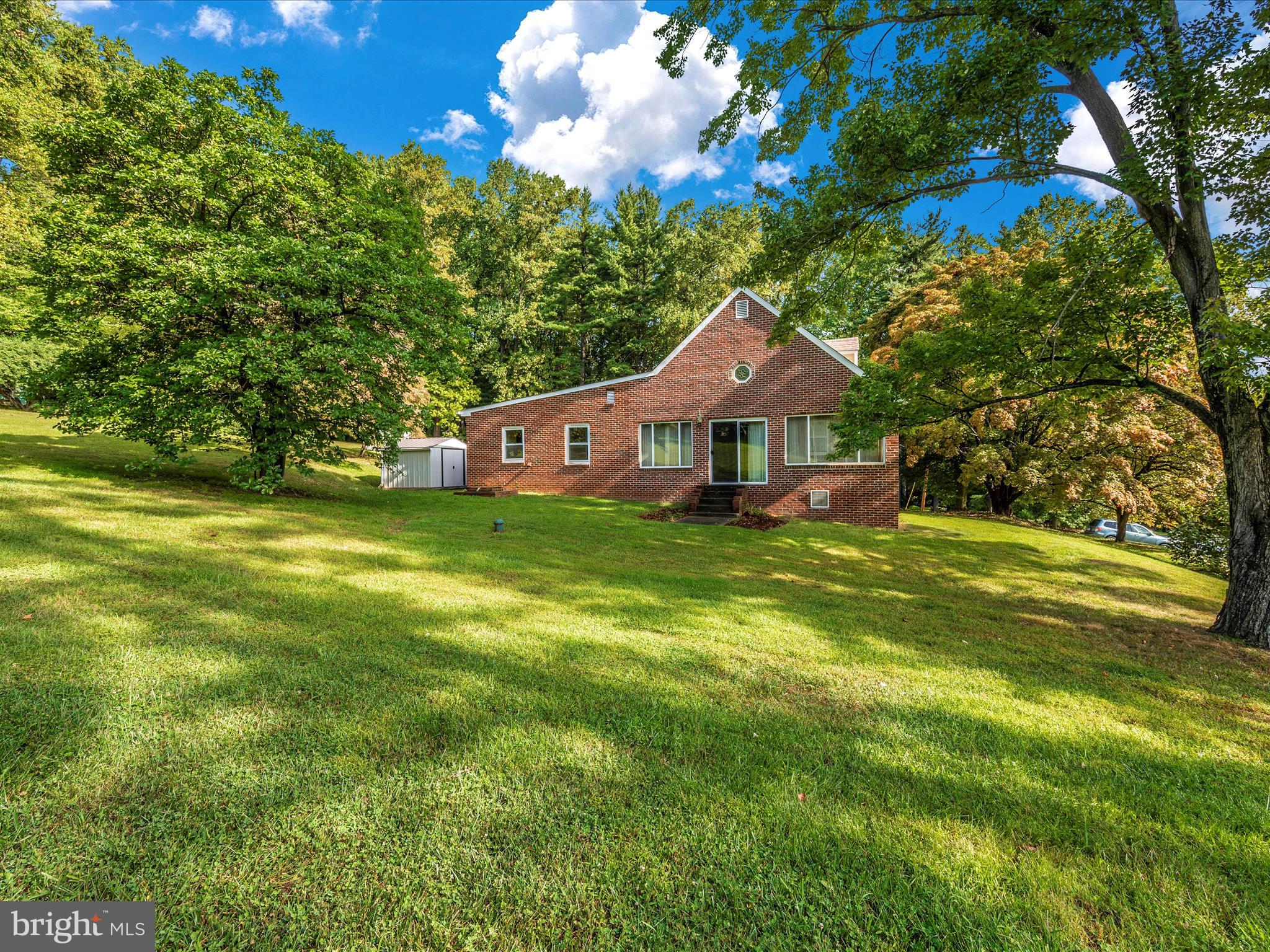 SHOOKSTOWN - Residential