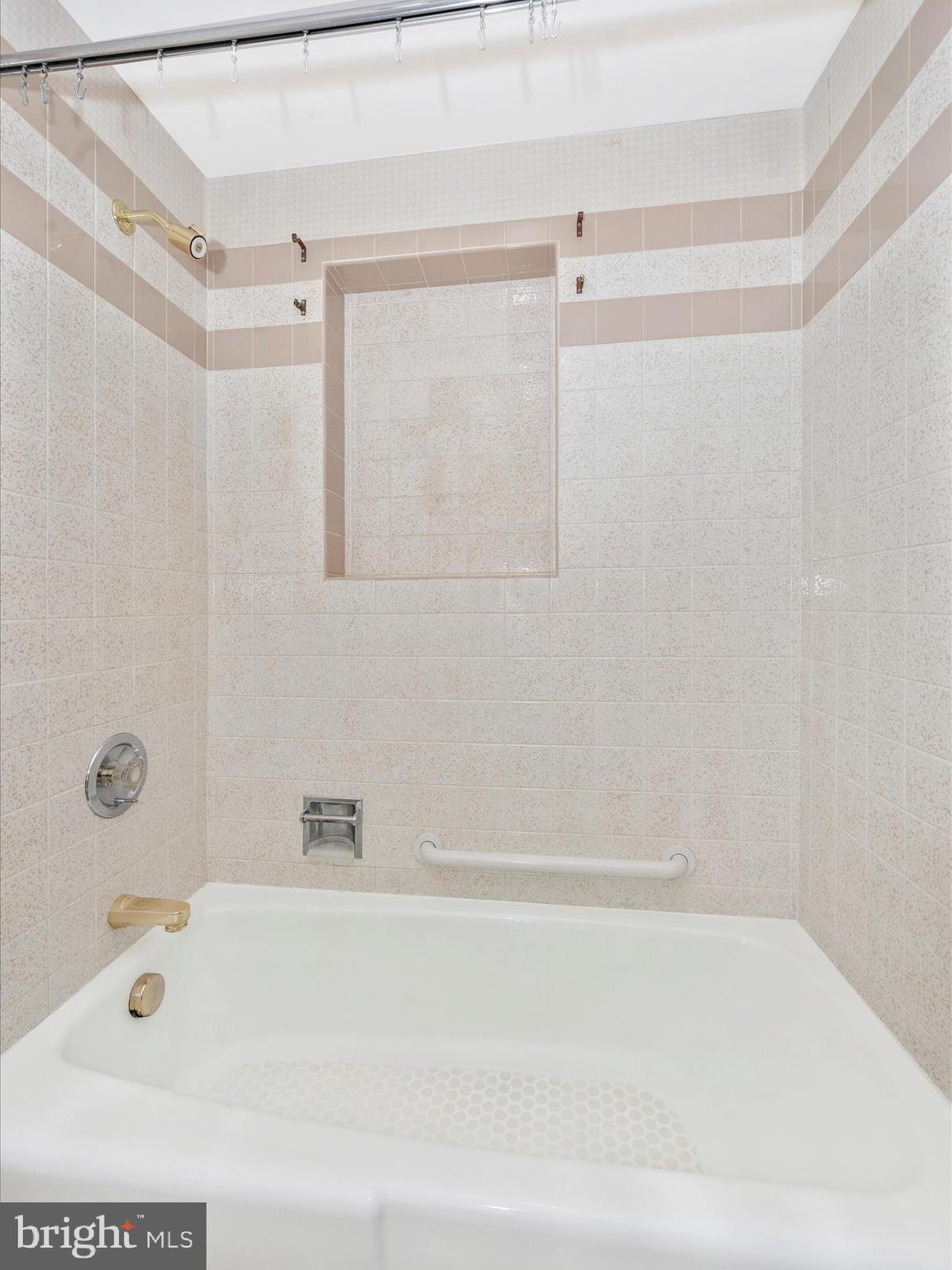 SHOOKSTOWN - Residential