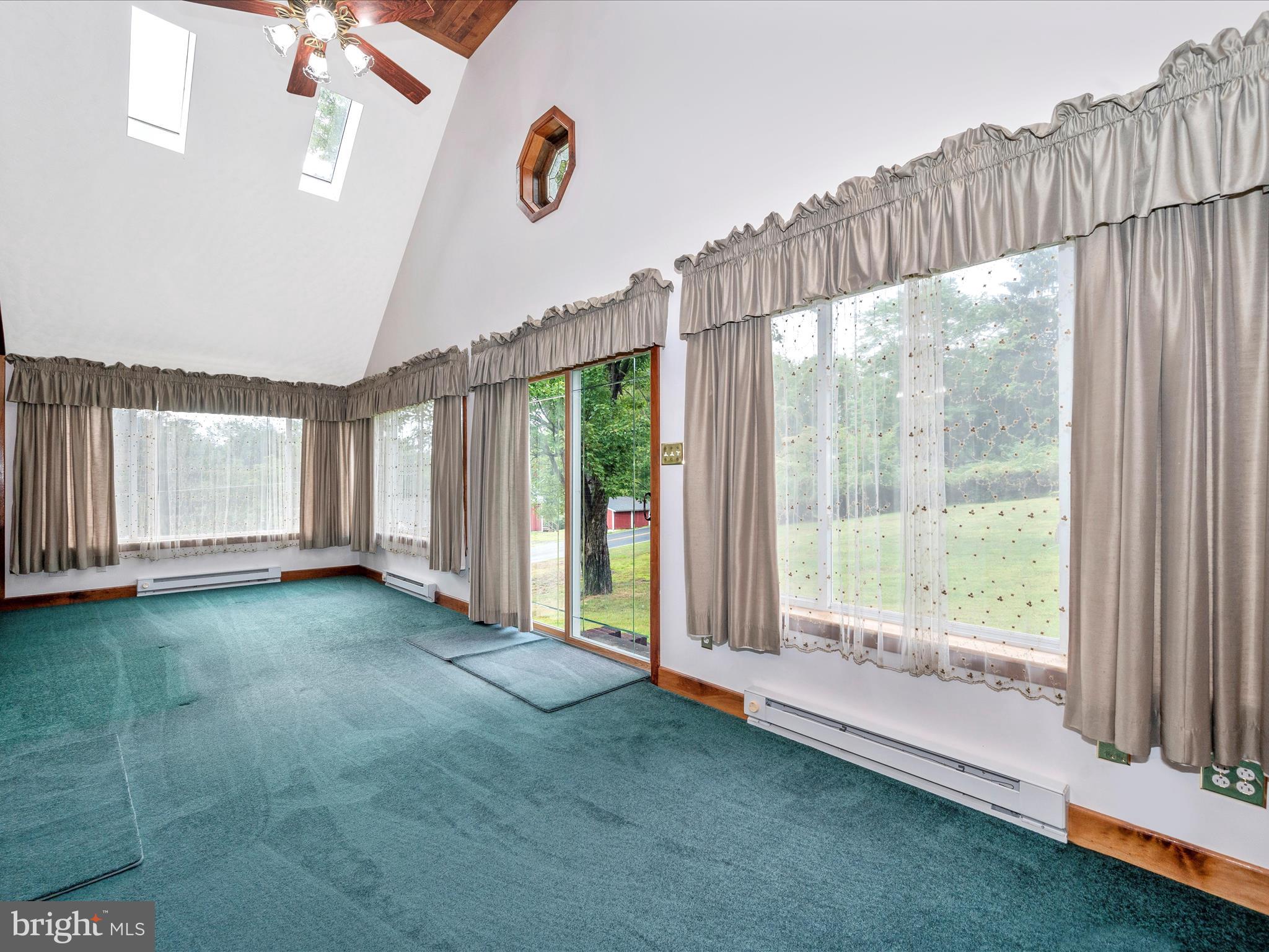 SHOOKSTOWN - Residential