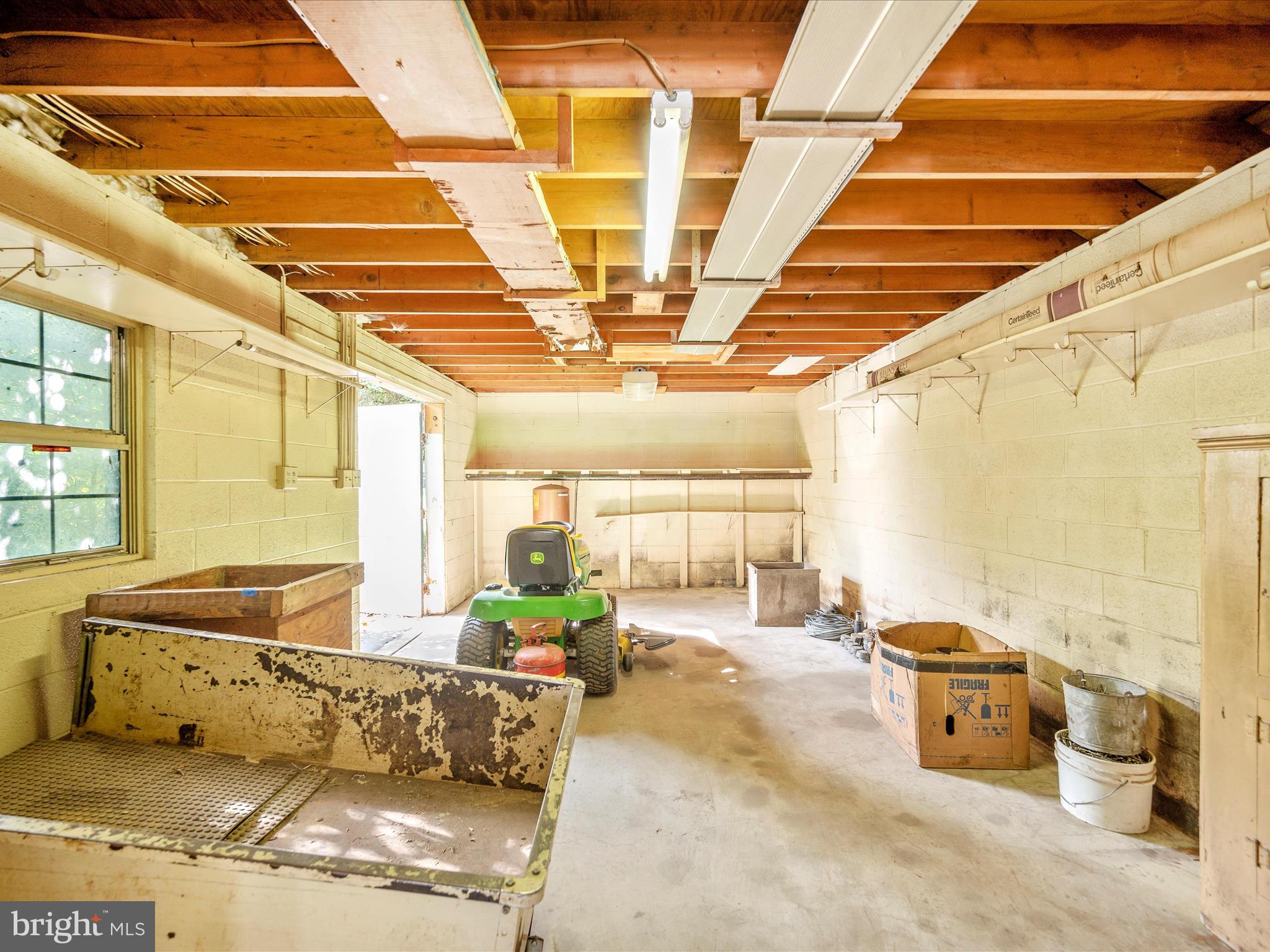 SHOOKSTOWN - Residential