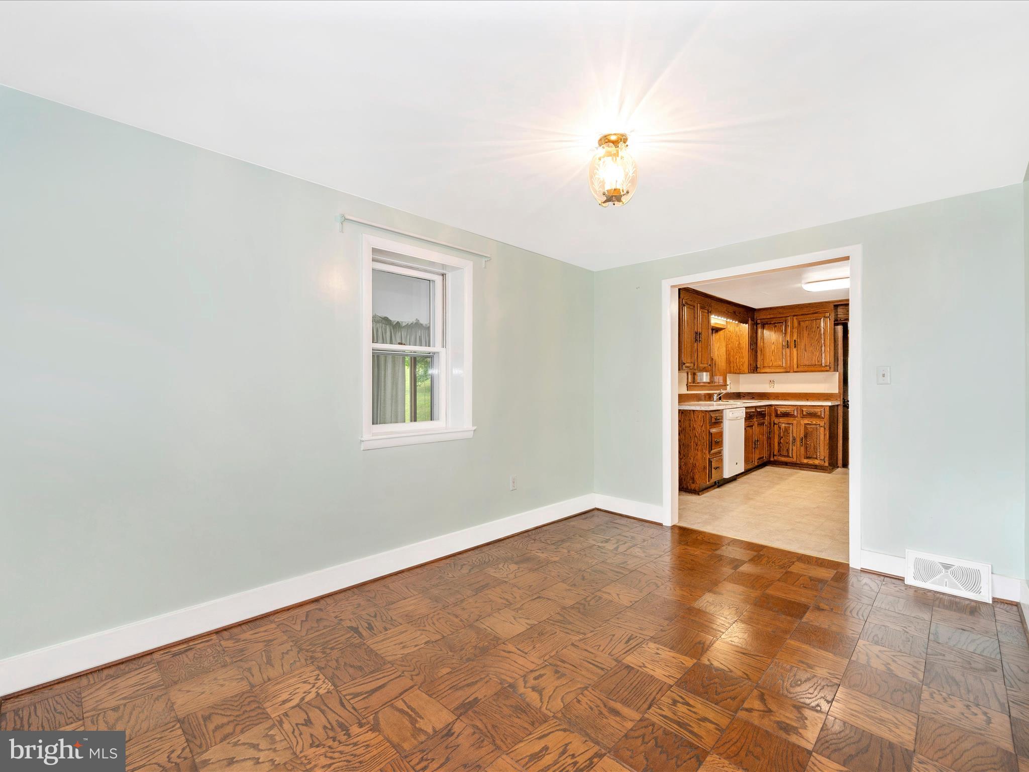 SHOOKSTOWN - Residential