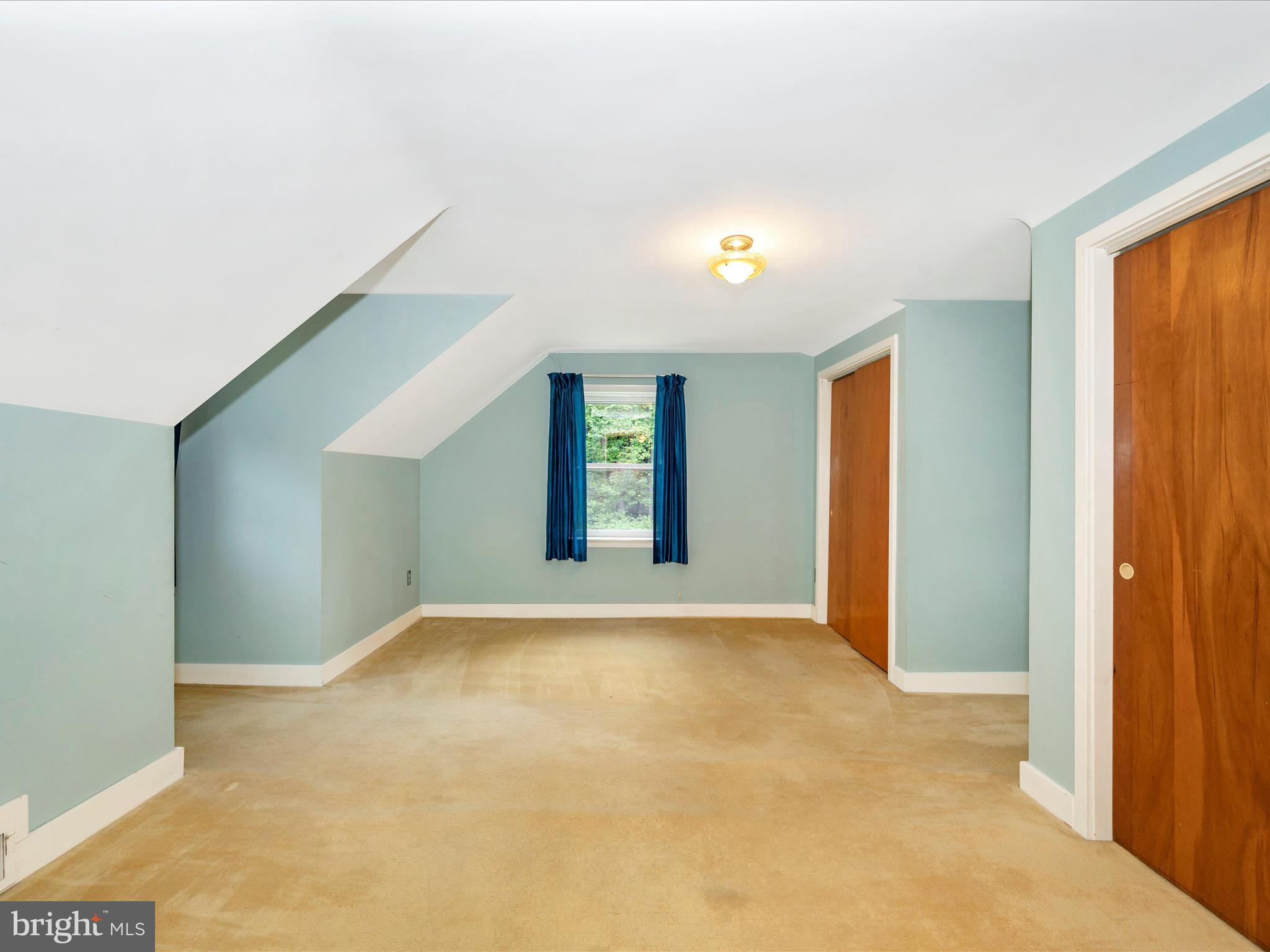 SHOOKSTOWN - Residential