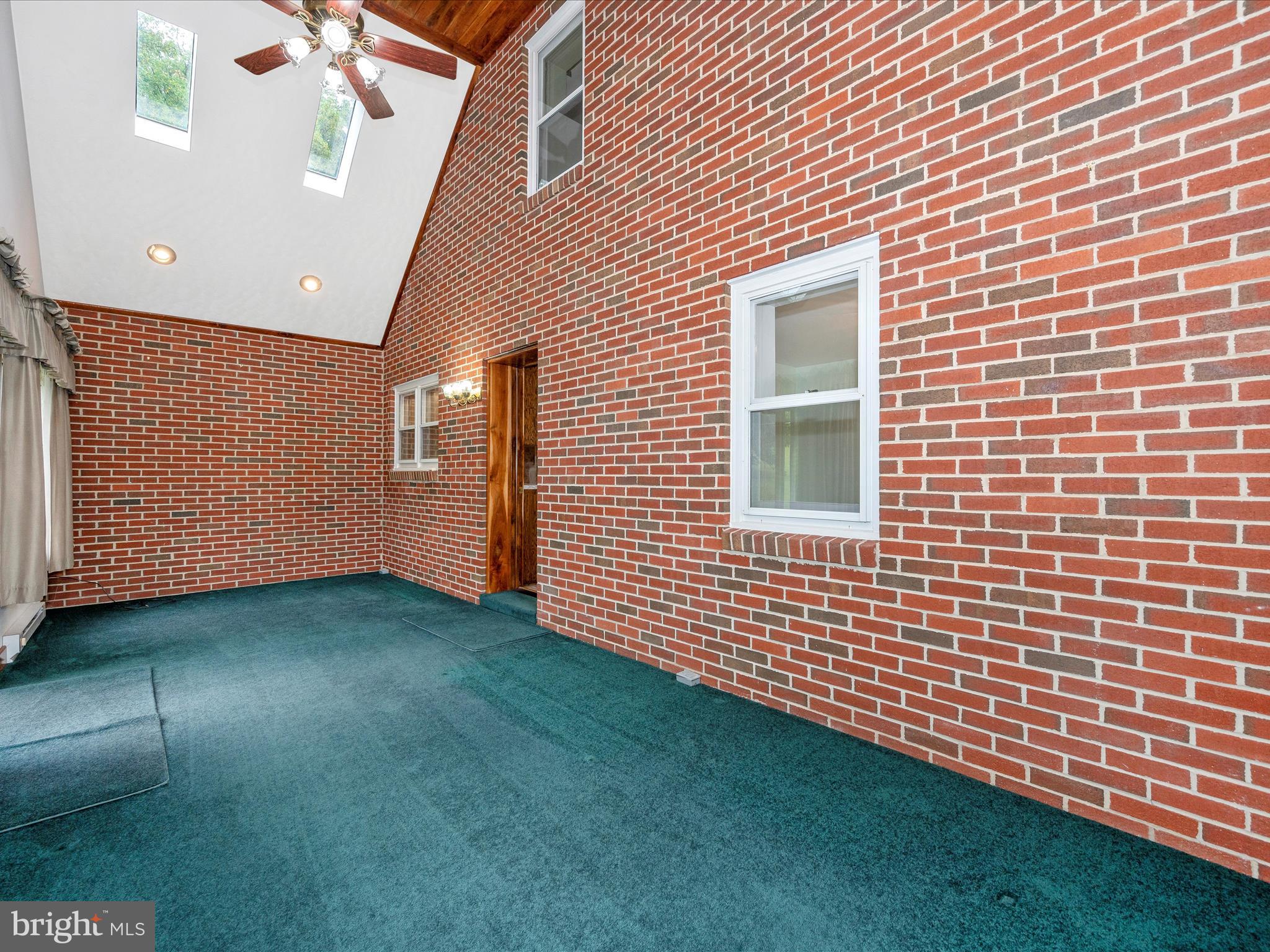 SHOOKSTOWN - Residential