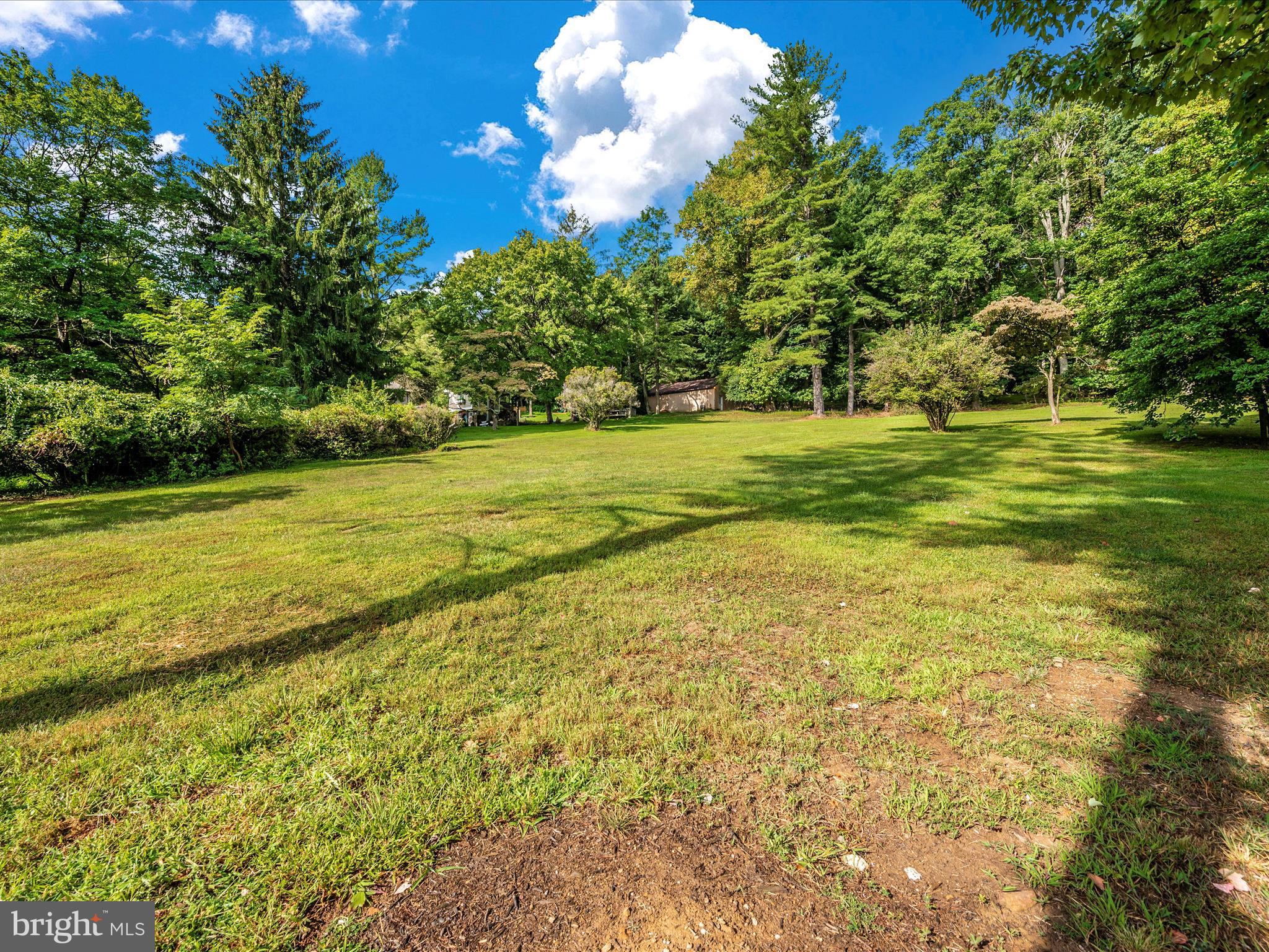 SHOOKSTOWN - Residential