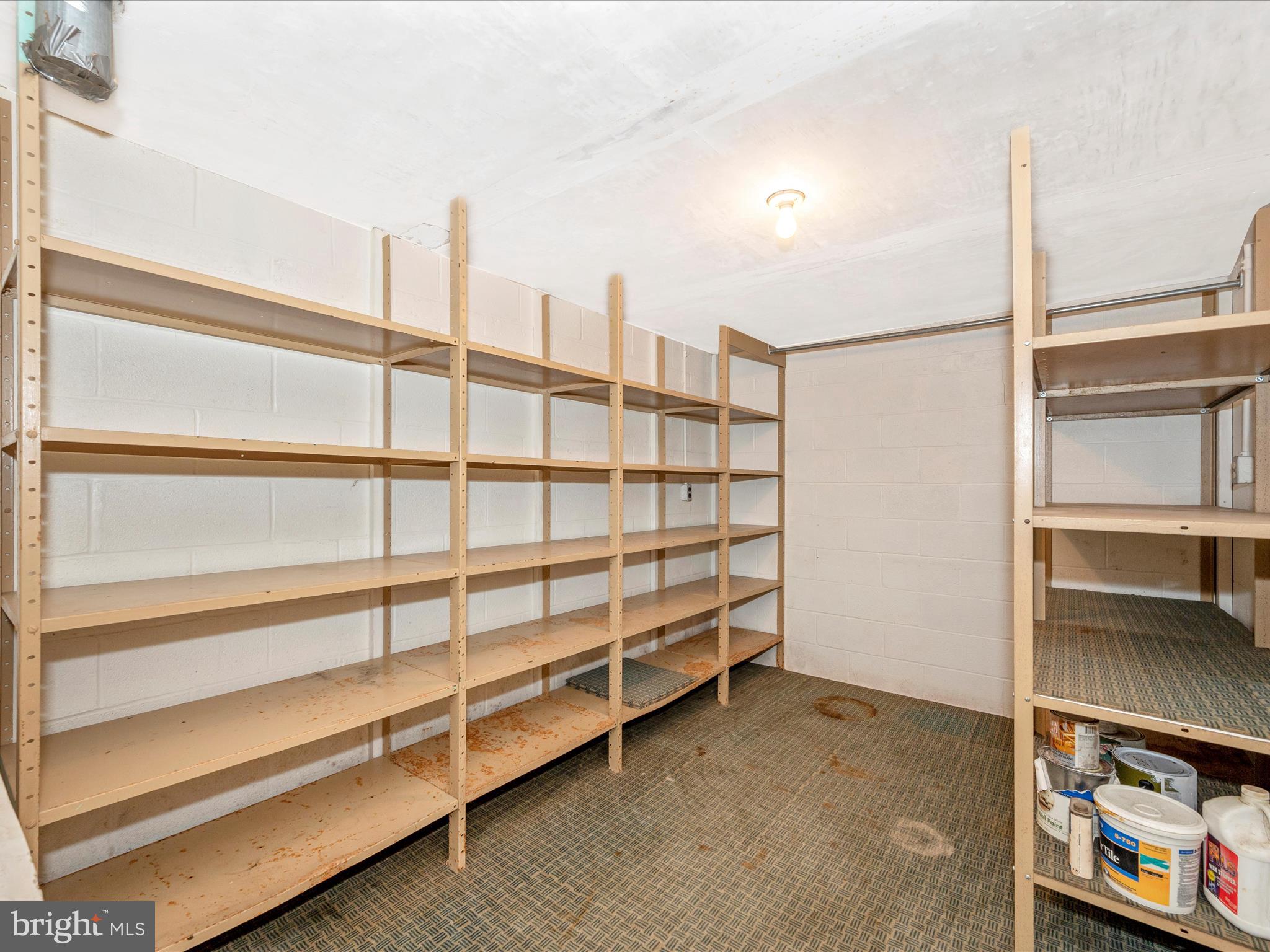 SHOOKSTOWN - Residential