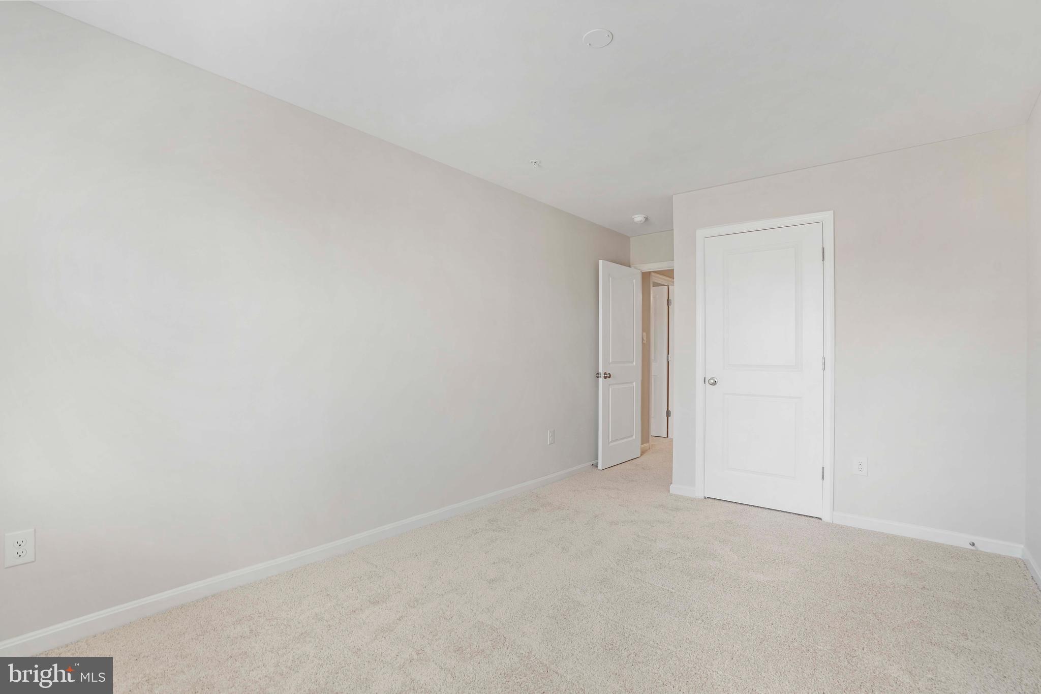 RENN QUARTER - Residential Lease