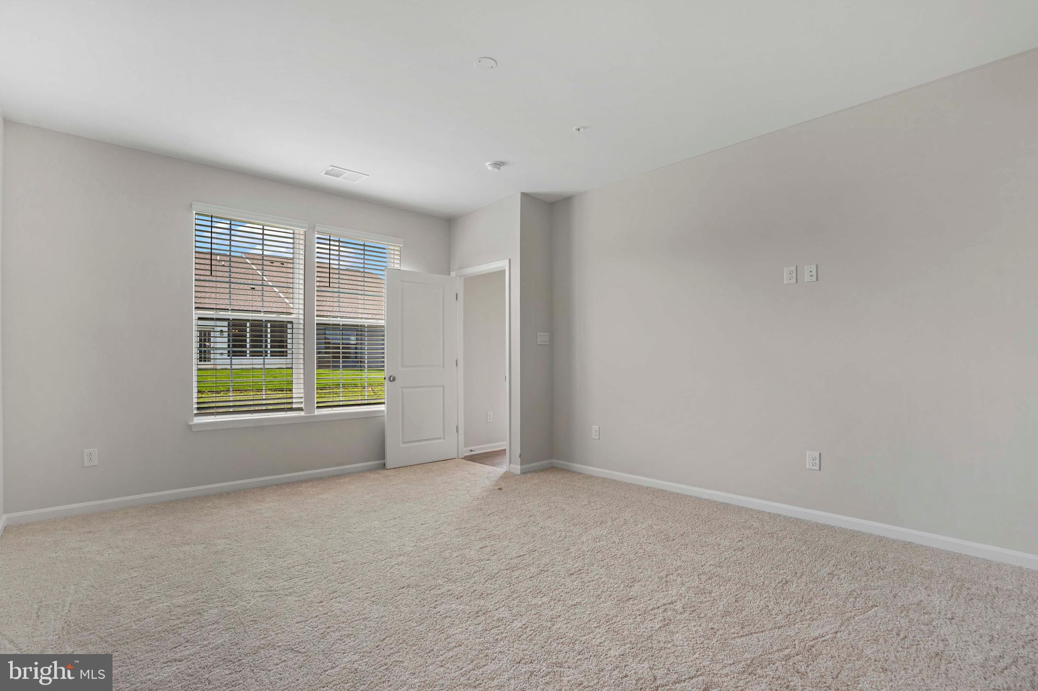 RENN QUARTER - Residential Lease