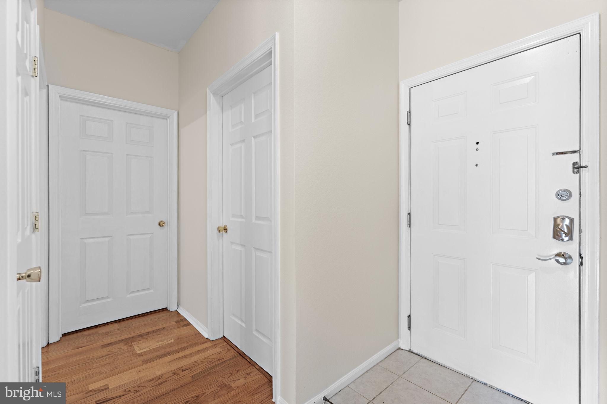 GATES OF MCLEAN - Residential