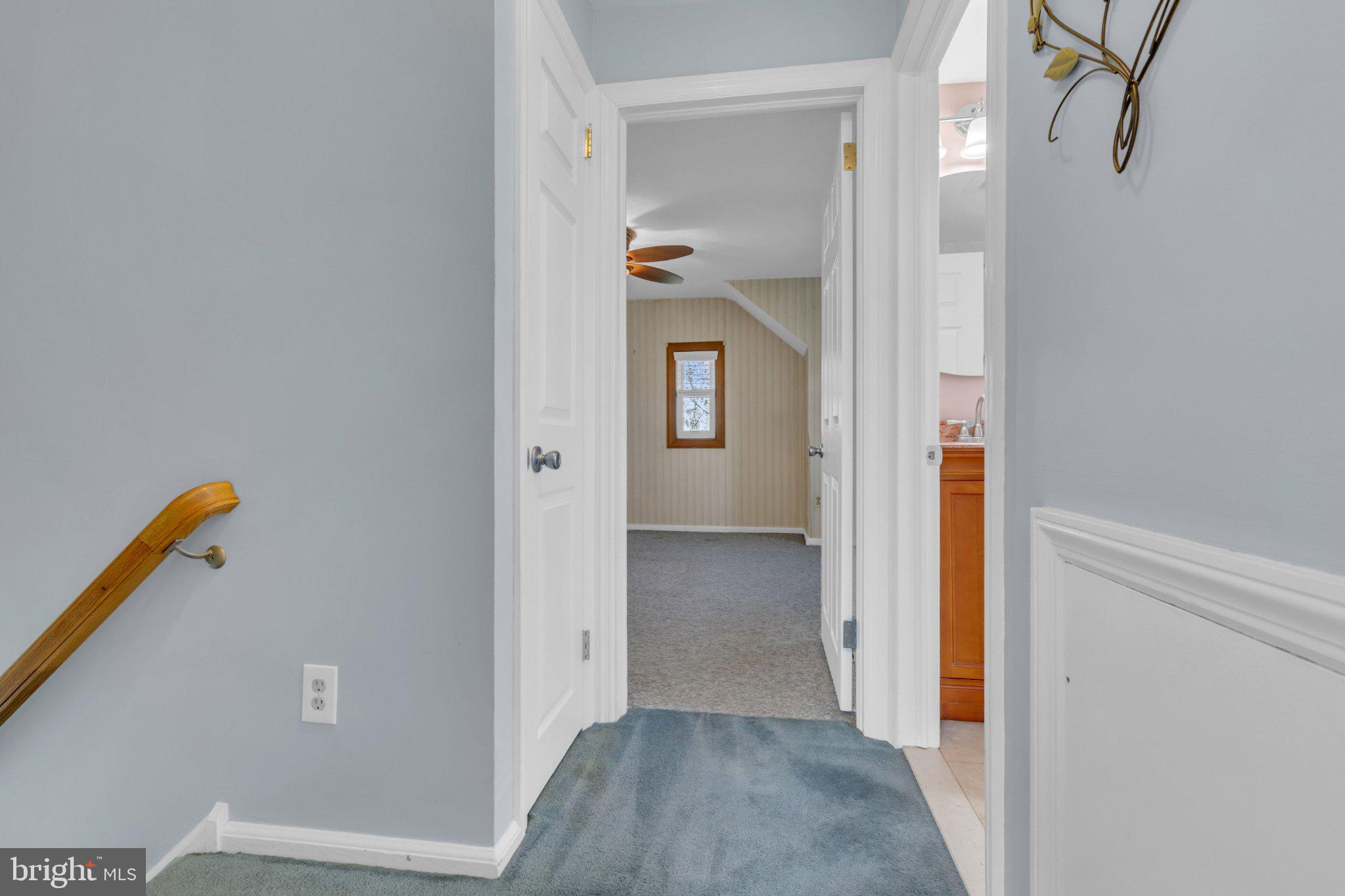 MORELAND MANOR - Residential