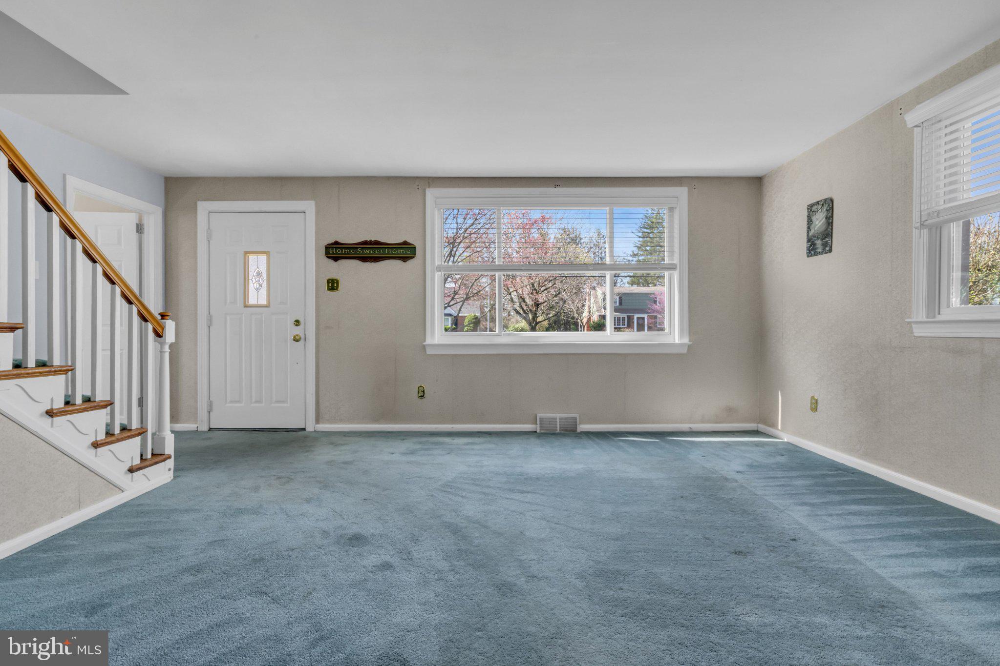 MORELAND MANOR - Residential