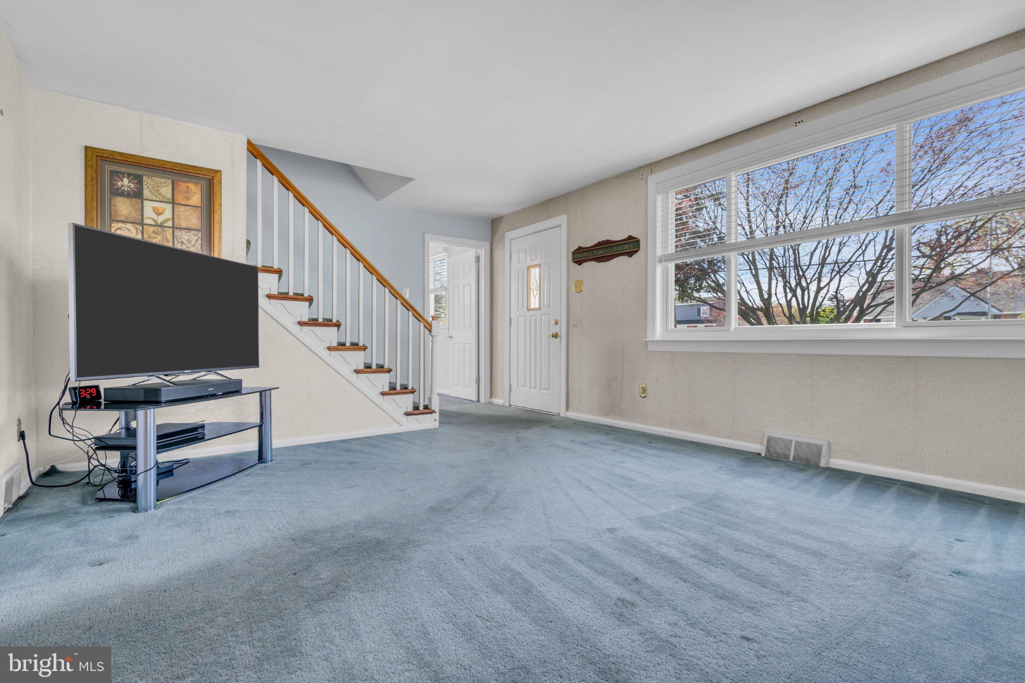 MORELAND MANOR - Residential