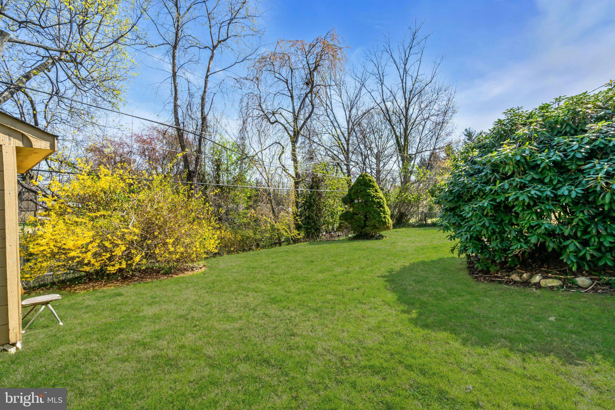 MORELAND MANOR - Residential