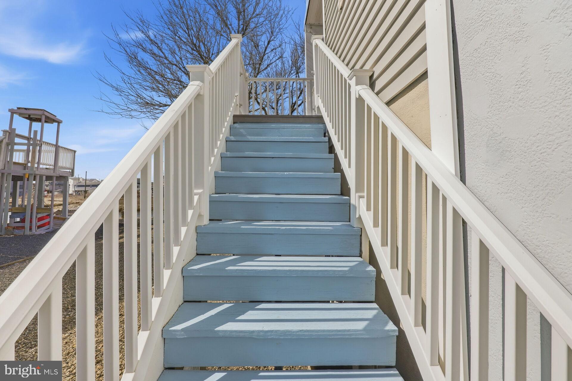 1255 W MALLARD DRIVE