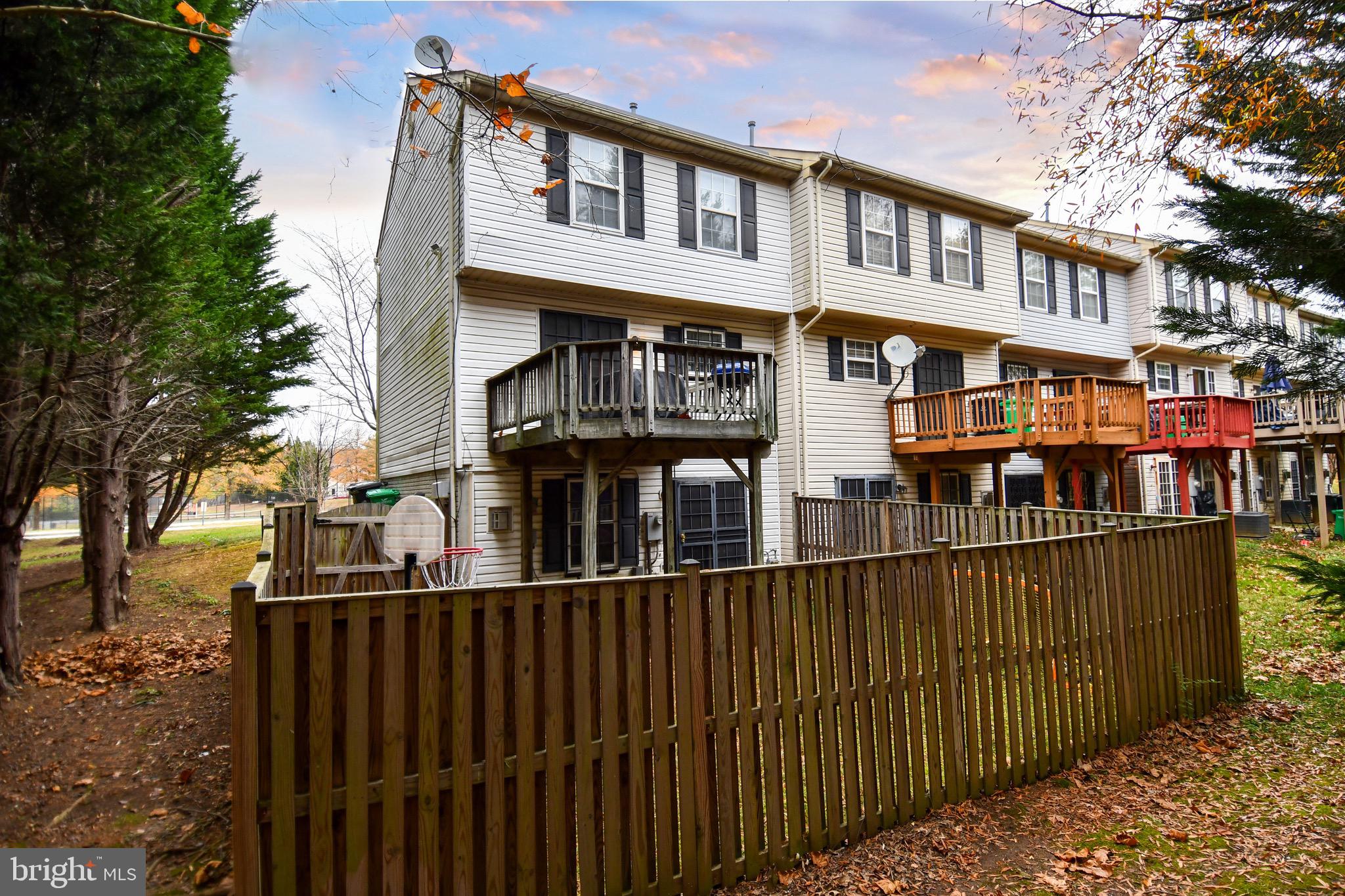 COLONY SQUARE- RSB PT PA - Residential