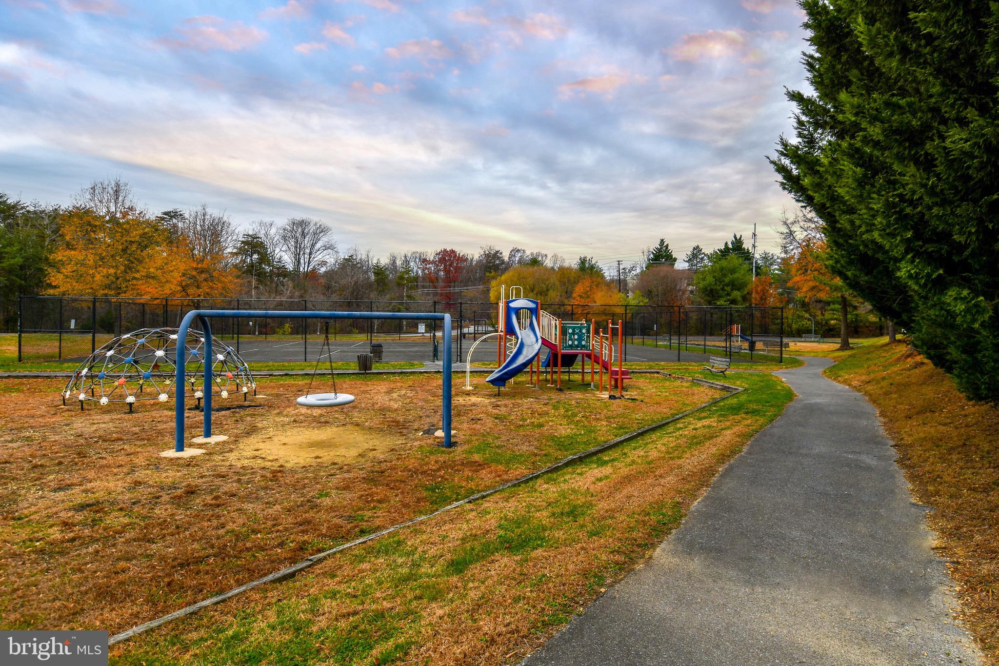 COLONY SQUARE- RSB PT PA - Residential