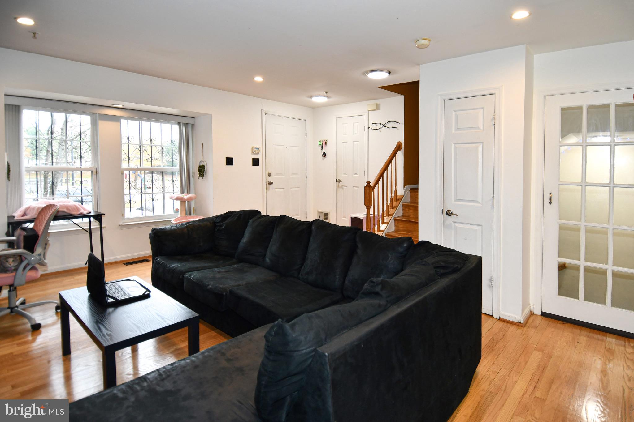 6101 W HIL MAR CIRCLE