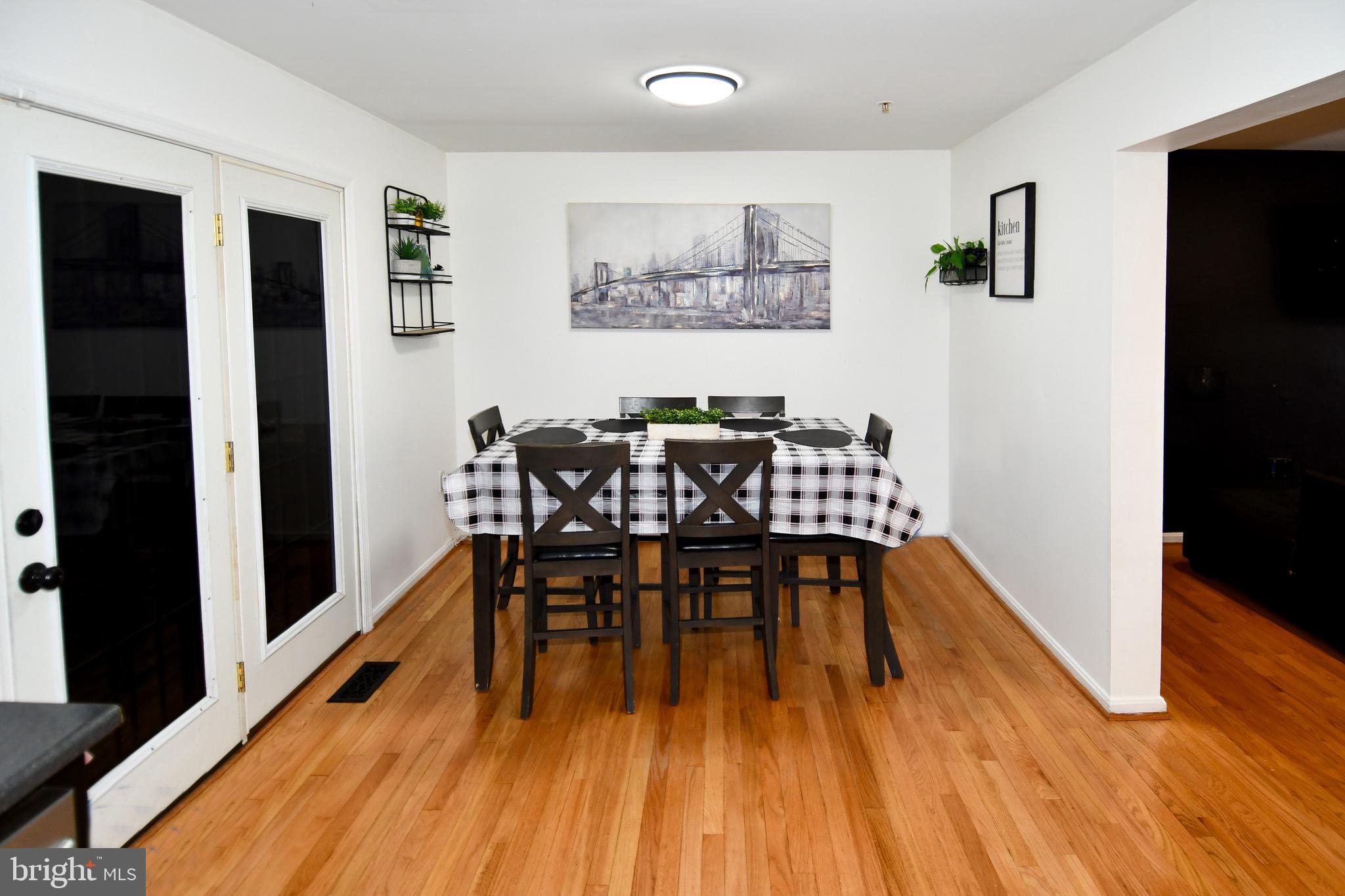 COLONY SQUARE- RSB PT PA - Residential