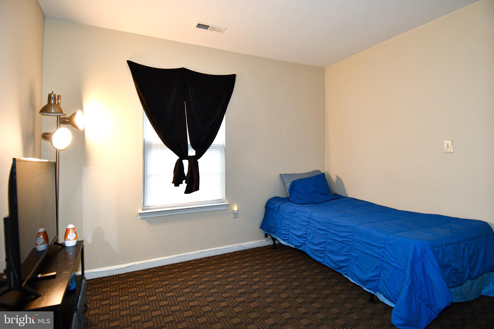 COLONY SQUARE- RSB PT PA - Residential