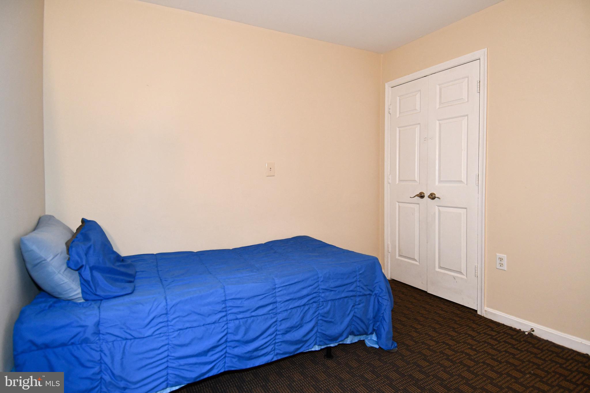 COLONY SQUARE- RSB PT PA - Residential