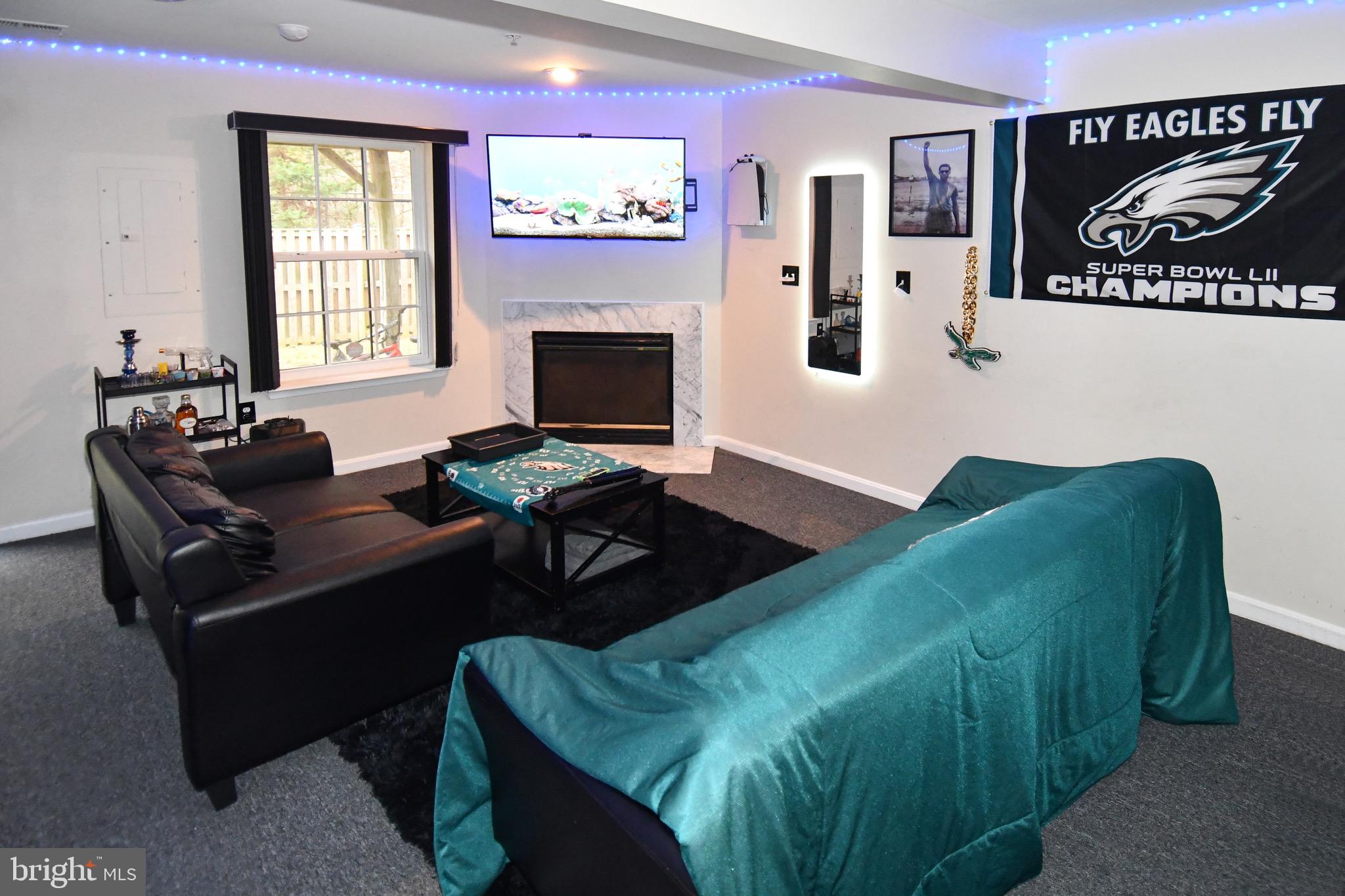 COLONY SQUARE- RSB PT PA - Residential