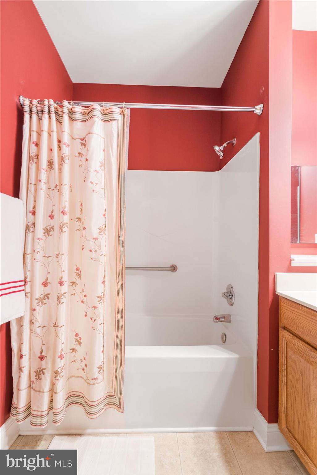 GREENBRIER HILLS - Residential