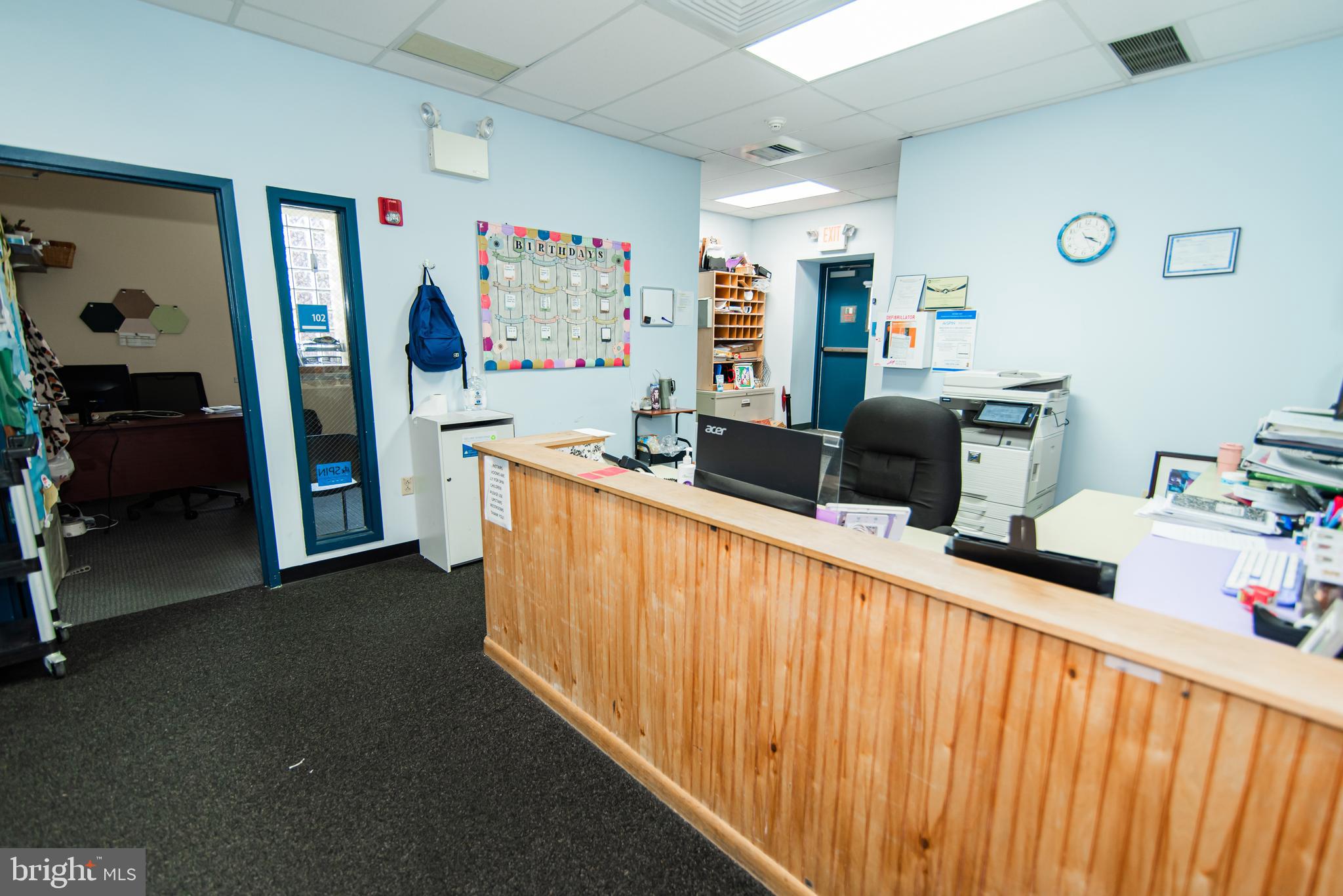 FRANKFORD - Commercial Sale