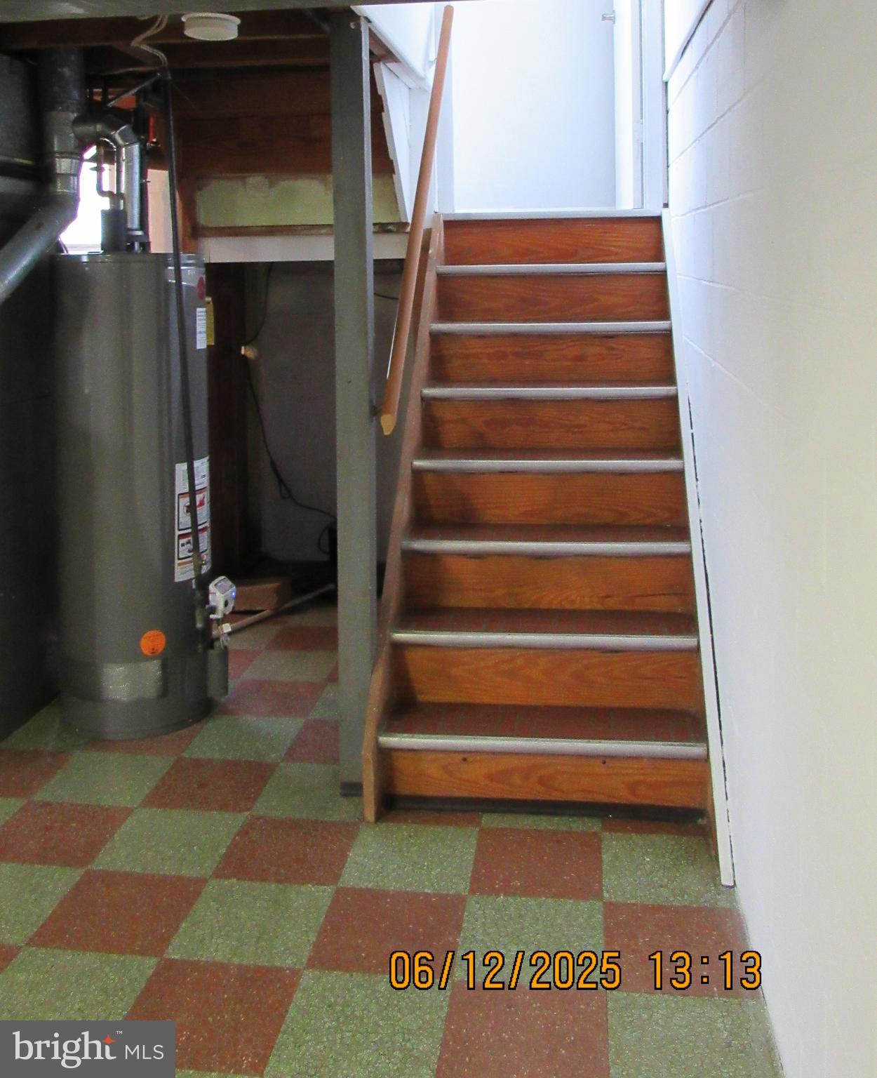 FOX RIDGE MANOR - Residential