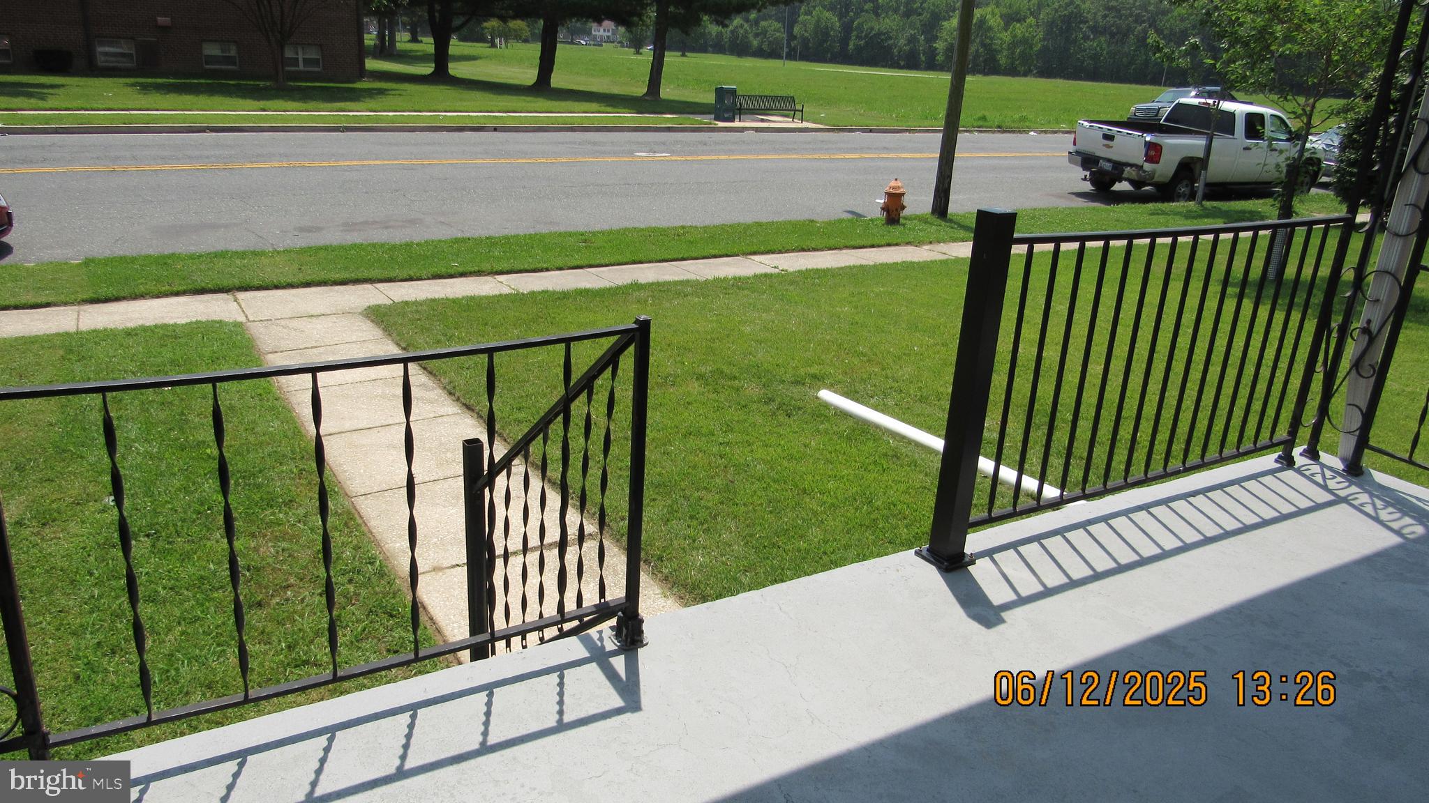 FOX RIDGE MANOR - Residential