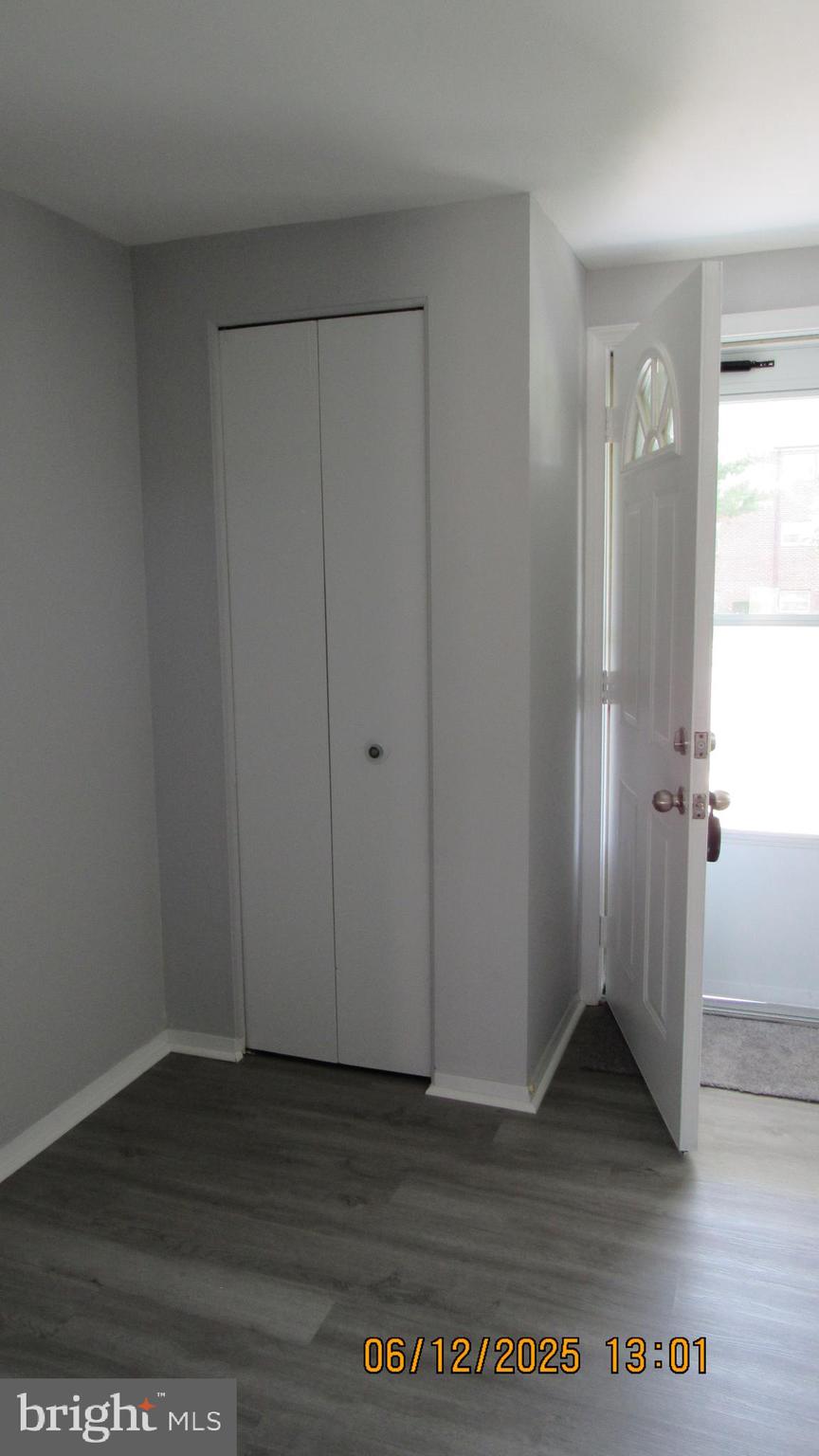 FOX RIDGE MANOR - Residential