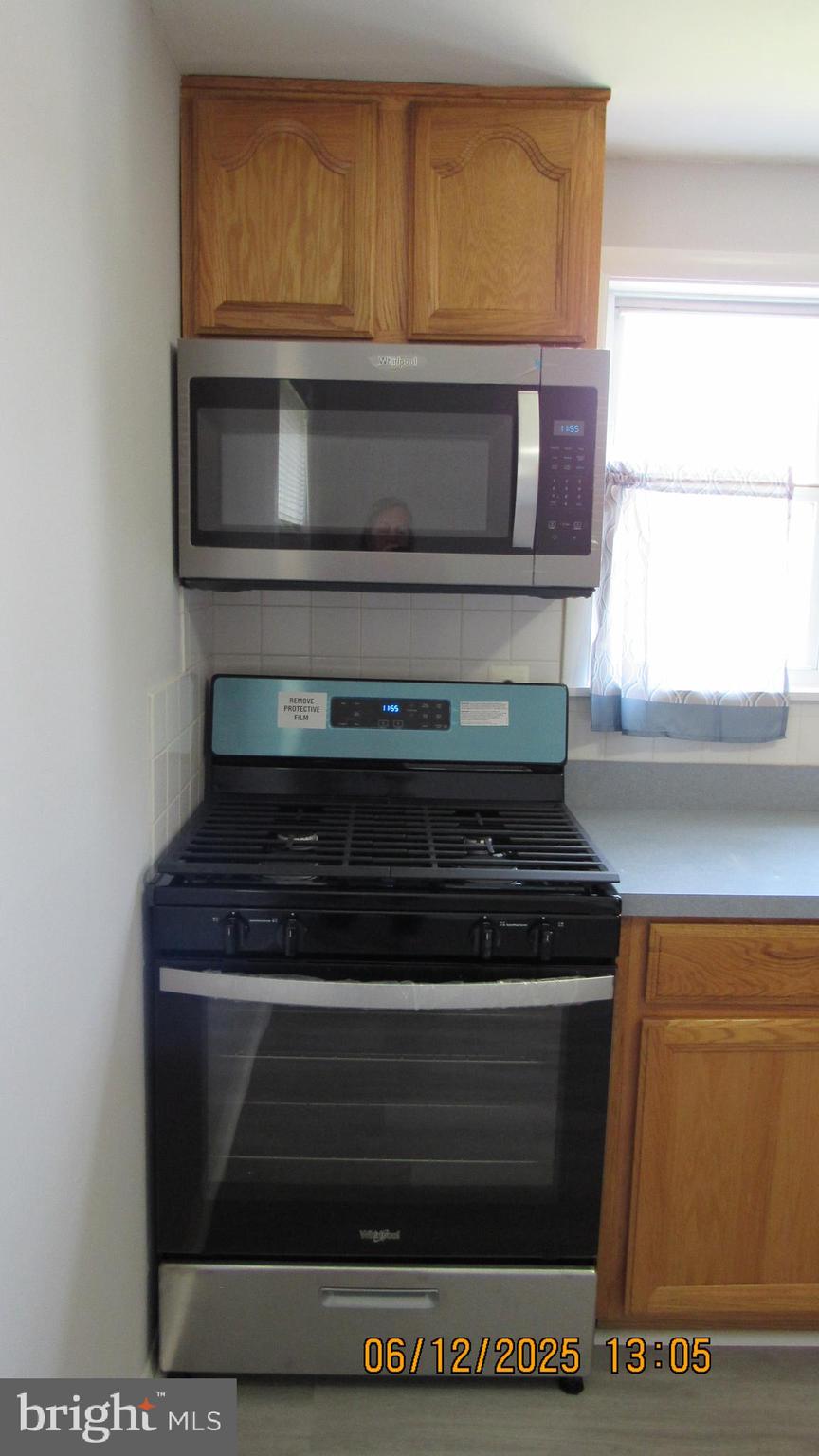 FOX RIDGE MANOR - Residential