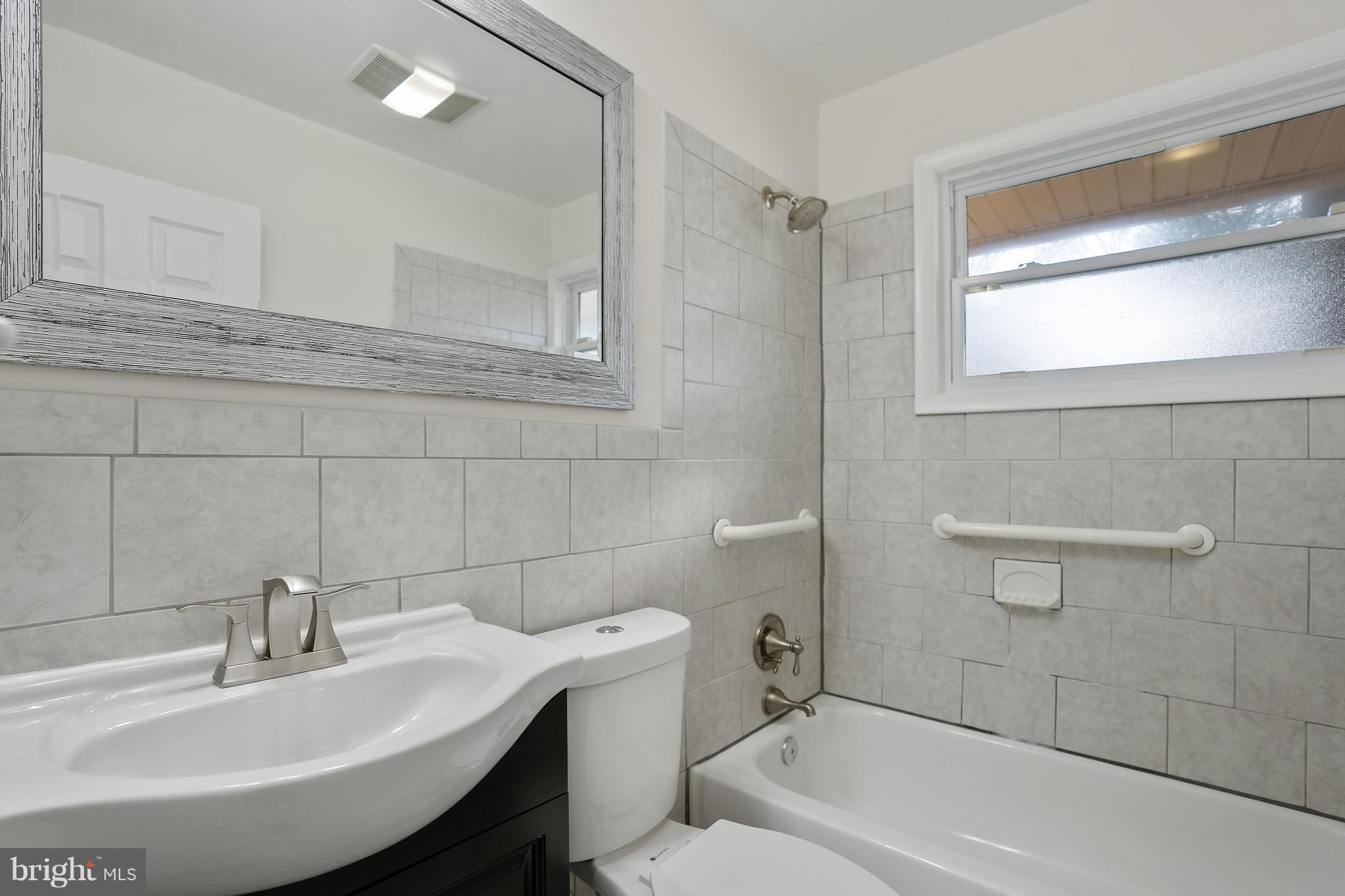 NORTH SPRINGFIELD - Residential