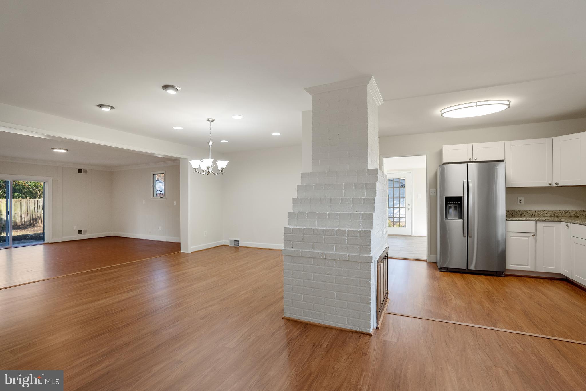 NORTH SPRINGFIELD - Residential