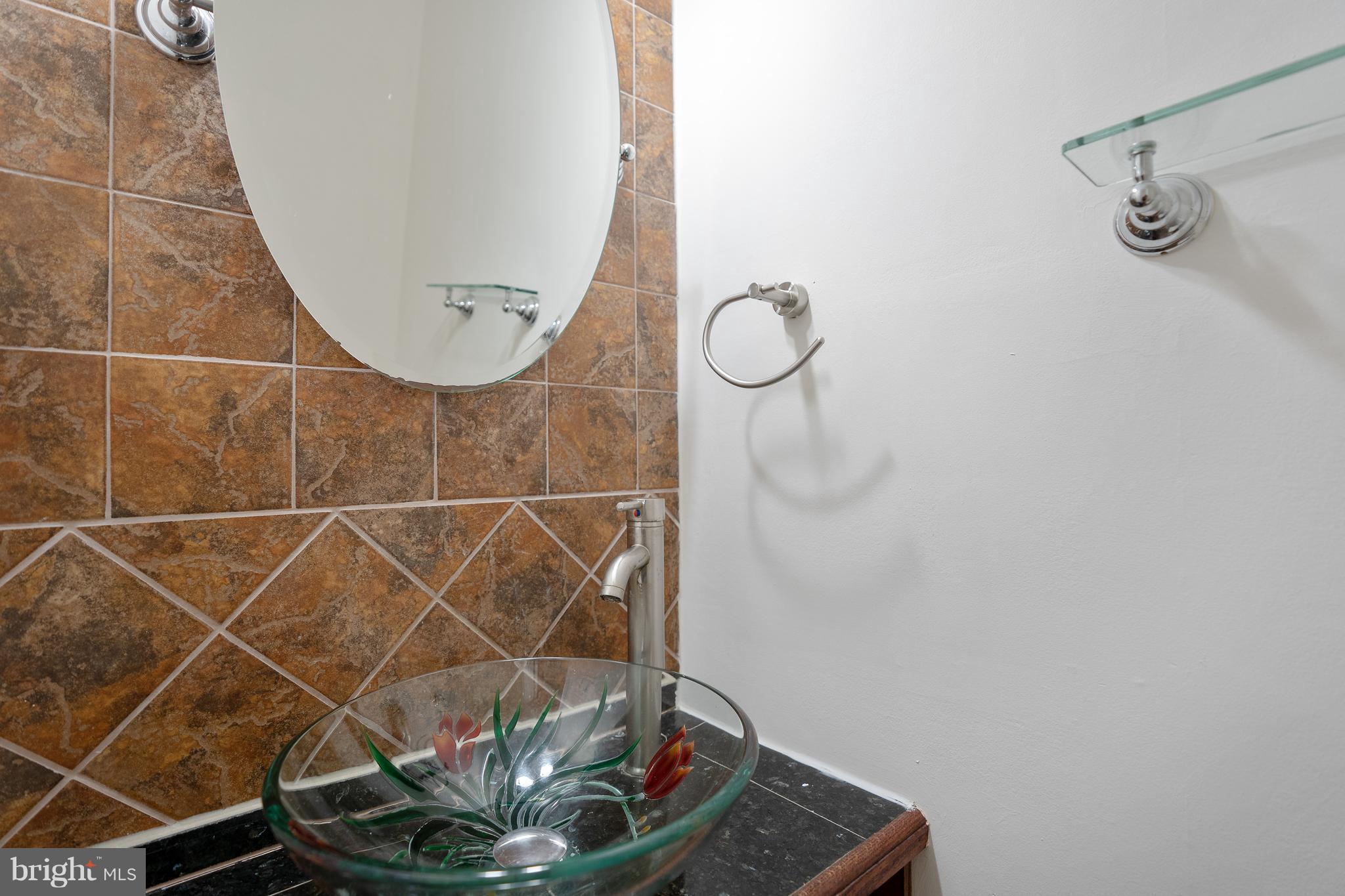 NORTH SPRINGFIELD - Residential