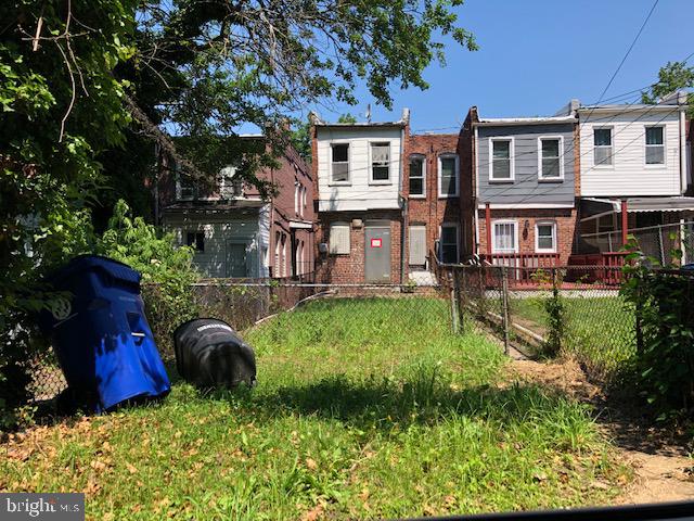 EDNOR GARDENS - LAKESIDE - Residential